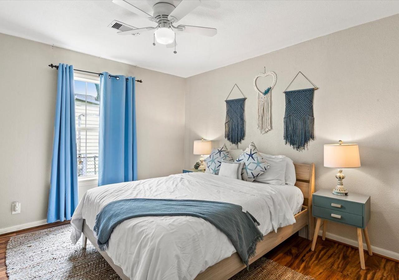 Four-Bedroom House photo 3
