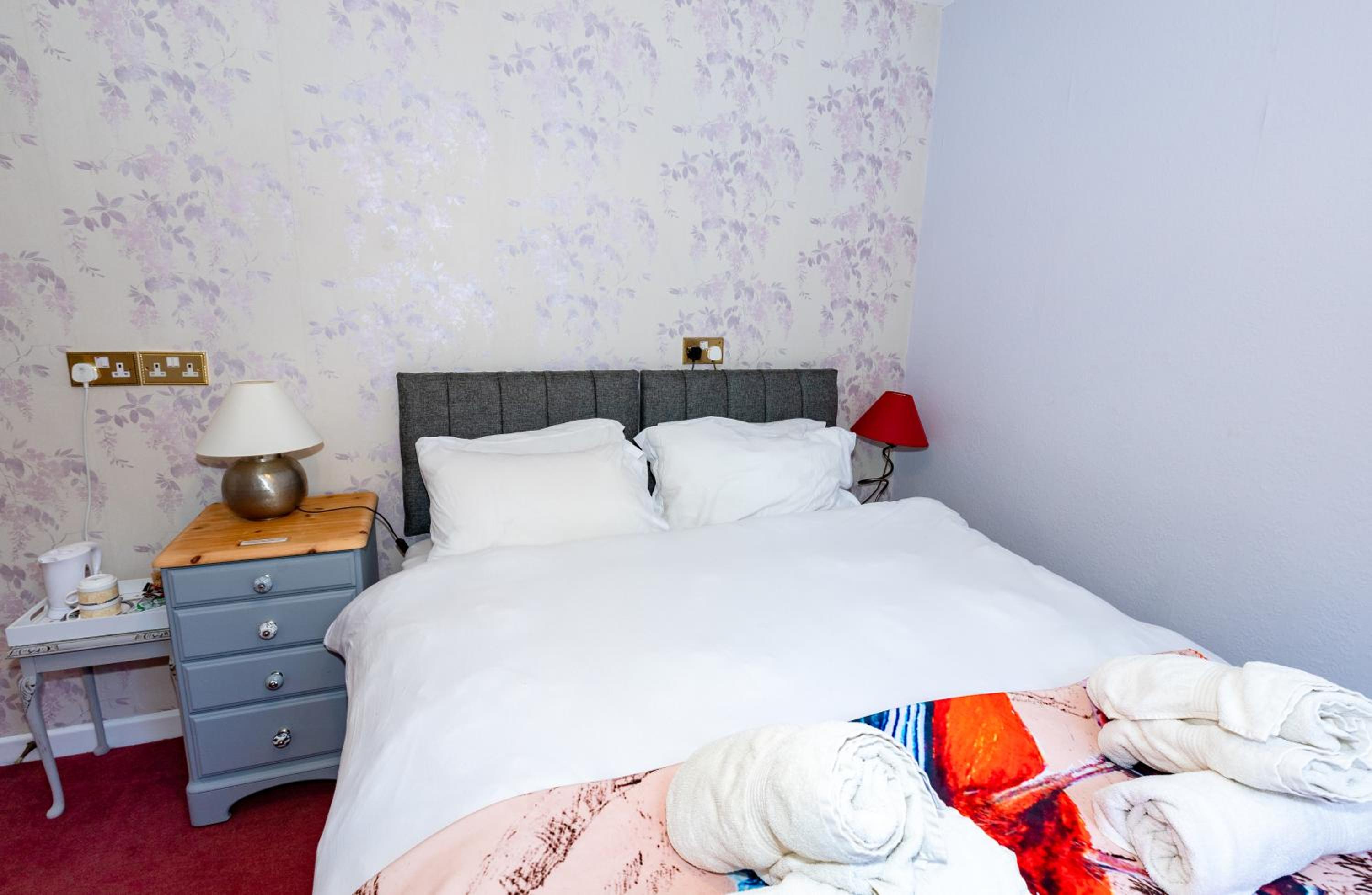 Budget Double Room photo 1