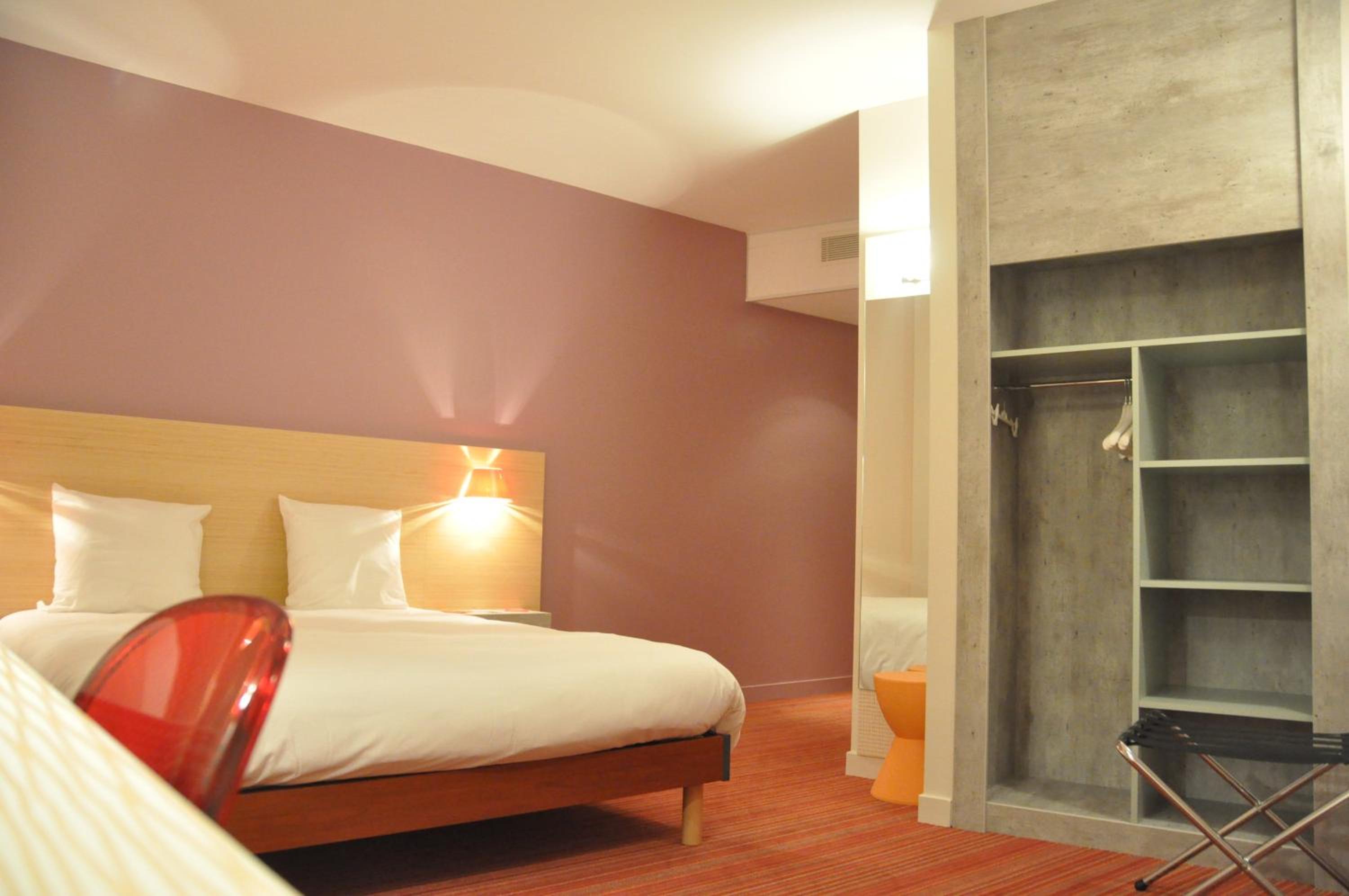 Standard Double Room - Photo 4