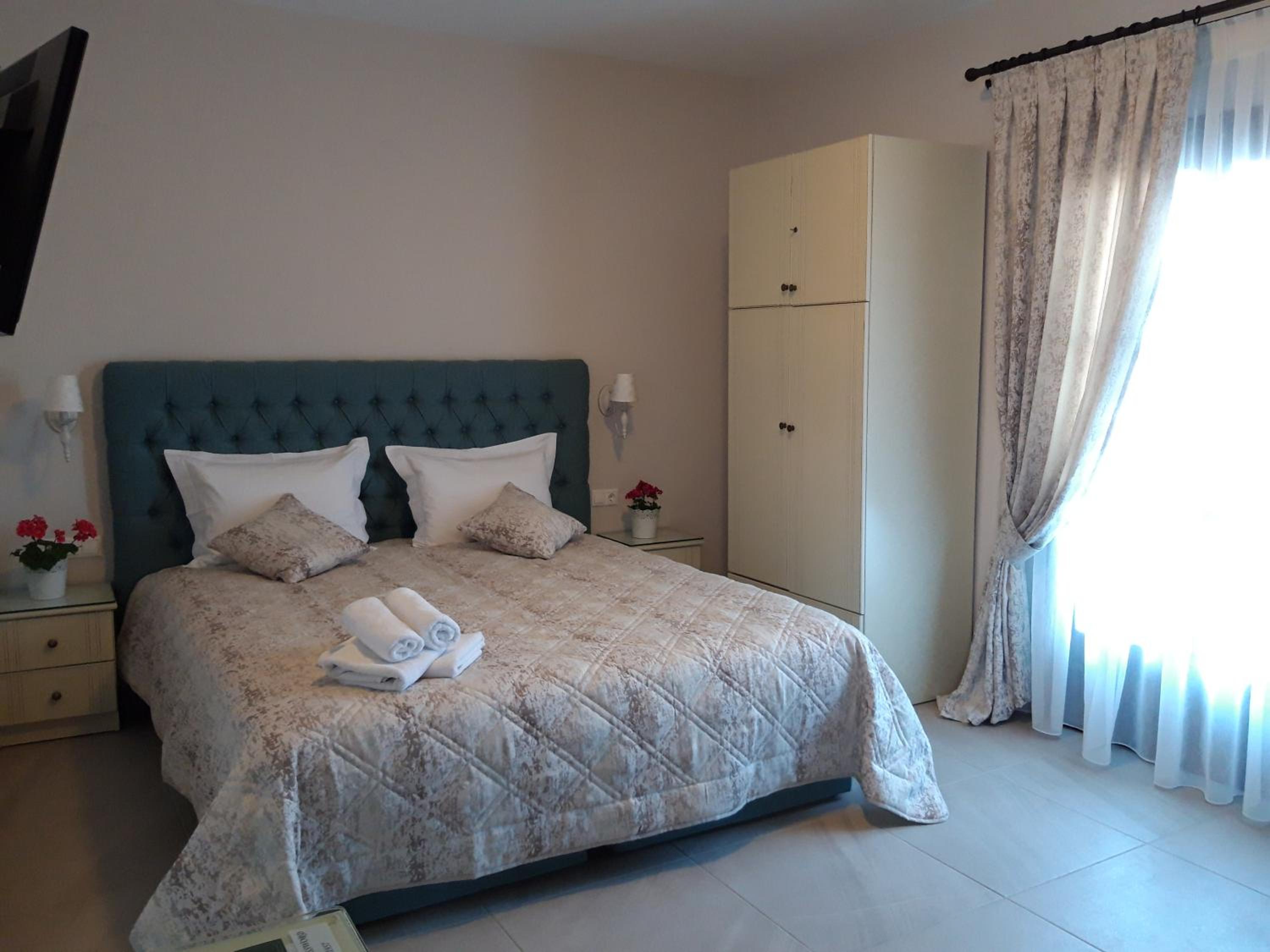Triple Room with Sea View