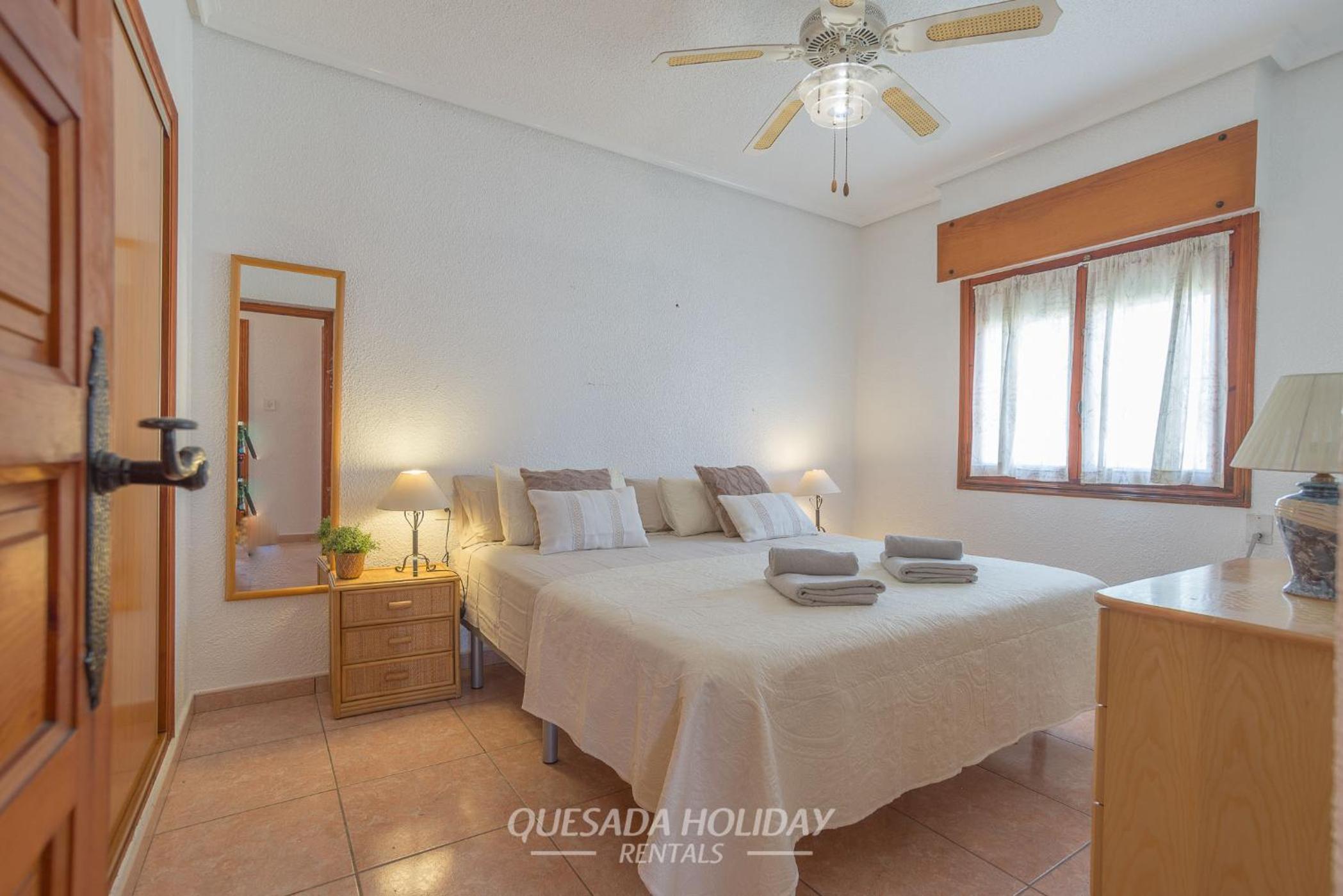 Villa de Tres Habitaciones