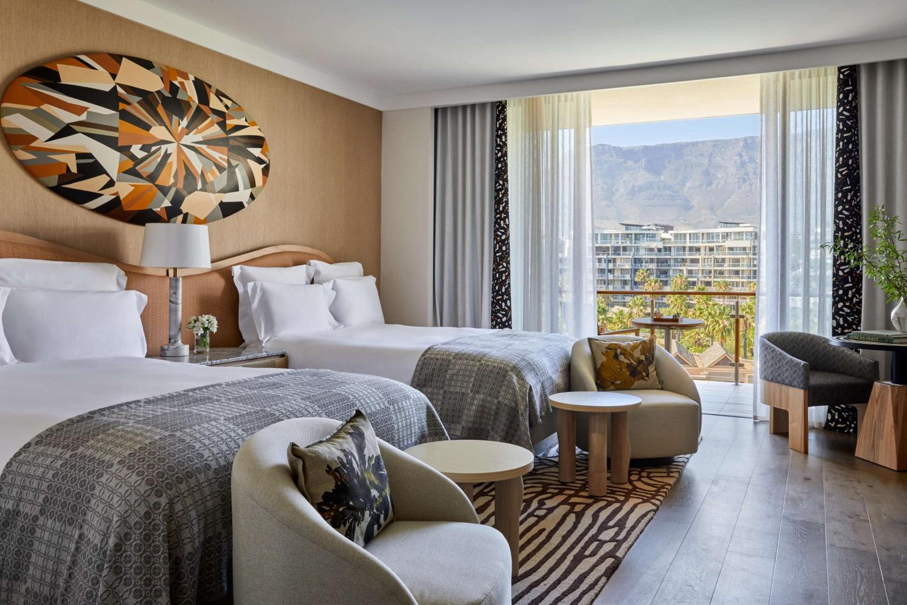 Marina Queen Room With One Queen Bed (non Smoking)