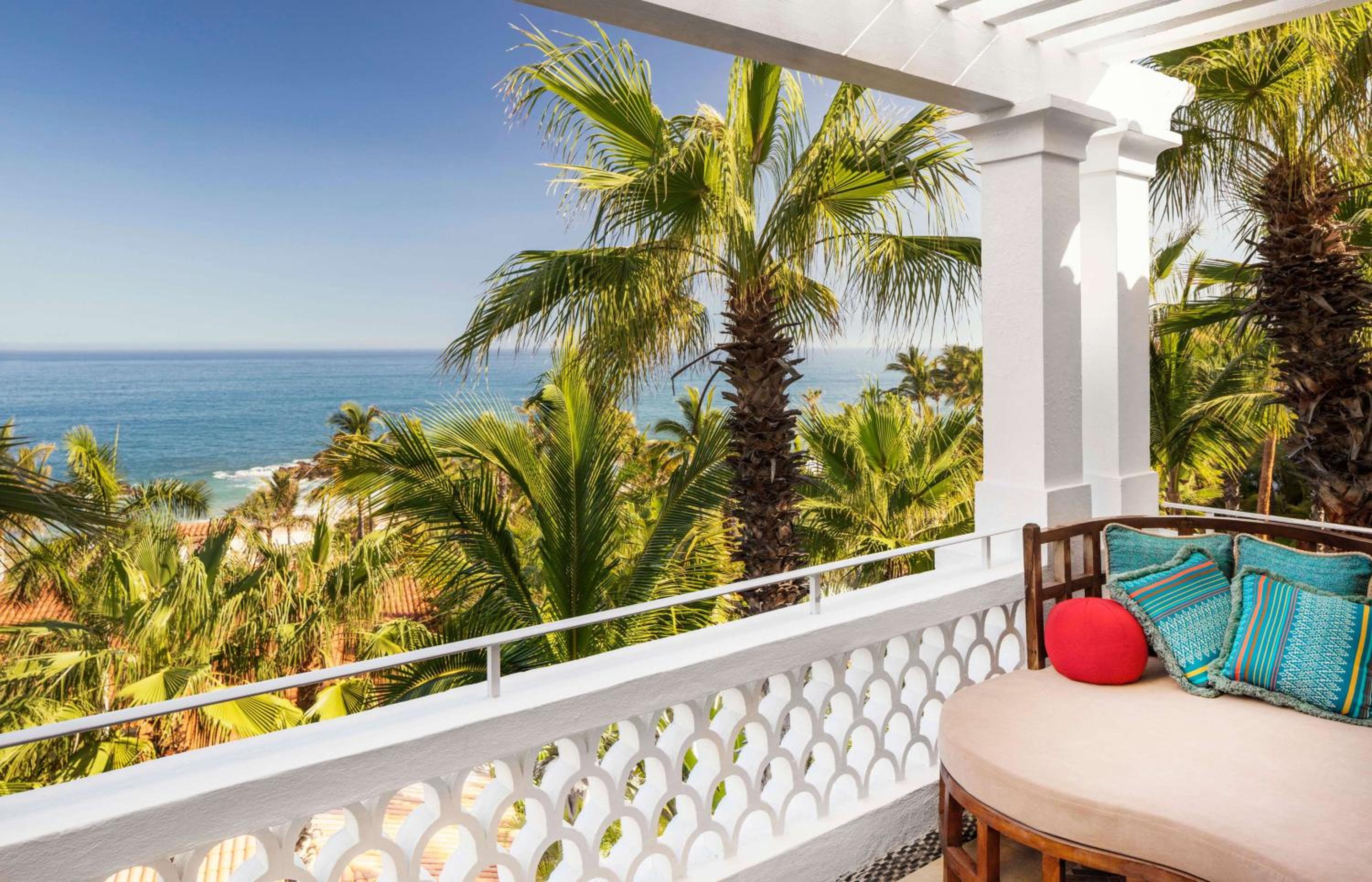 Junior Suite - Ocean Front