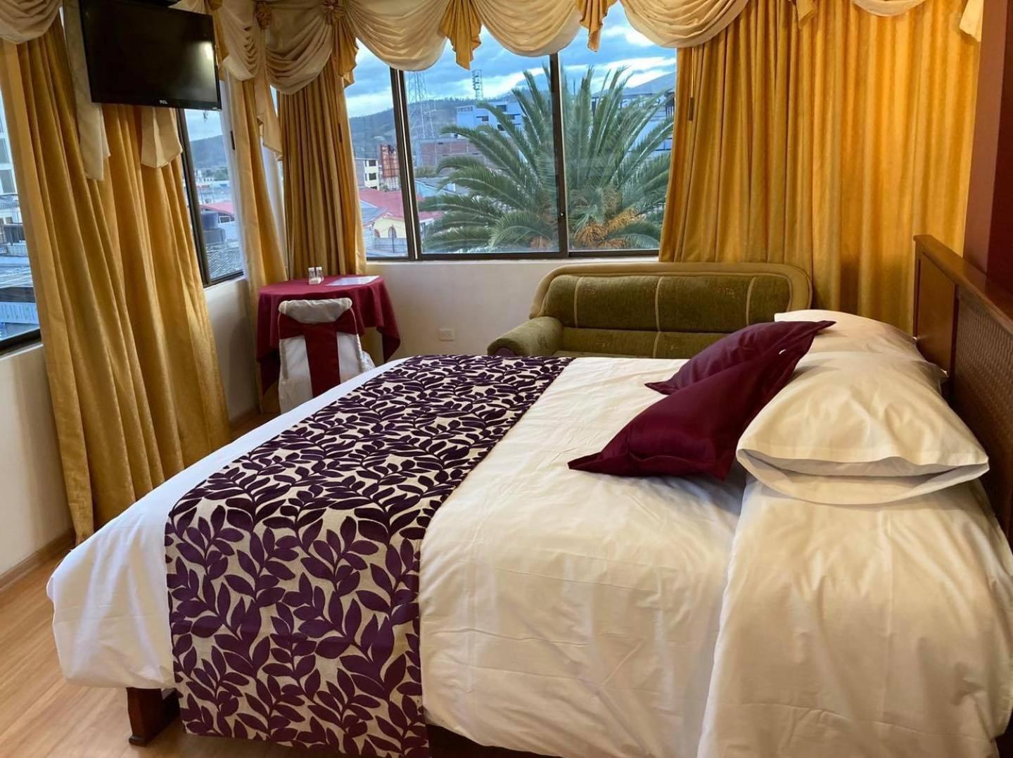 Deluxe Queen Room photo 3
