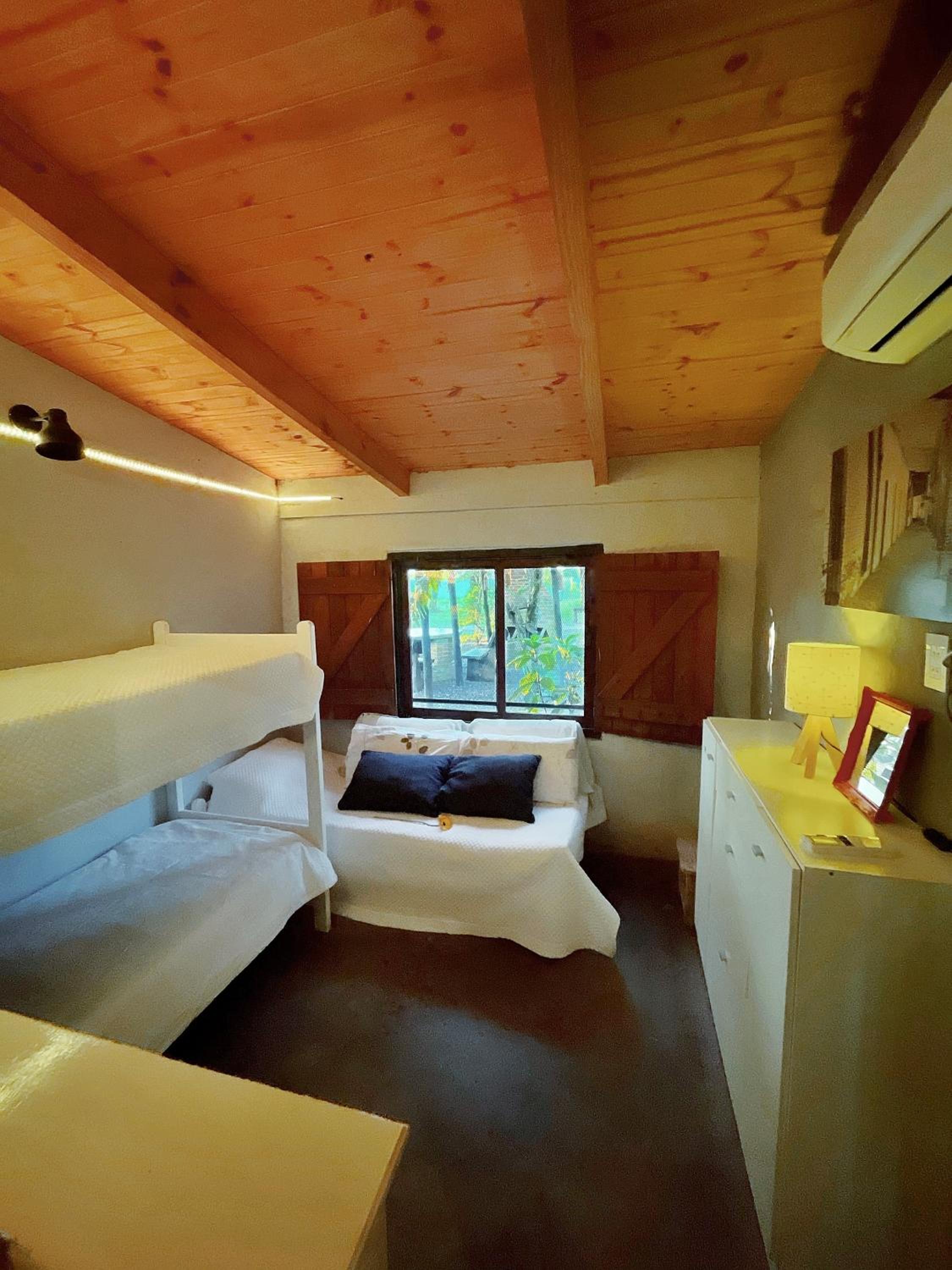 One-Bedroom House photo 1