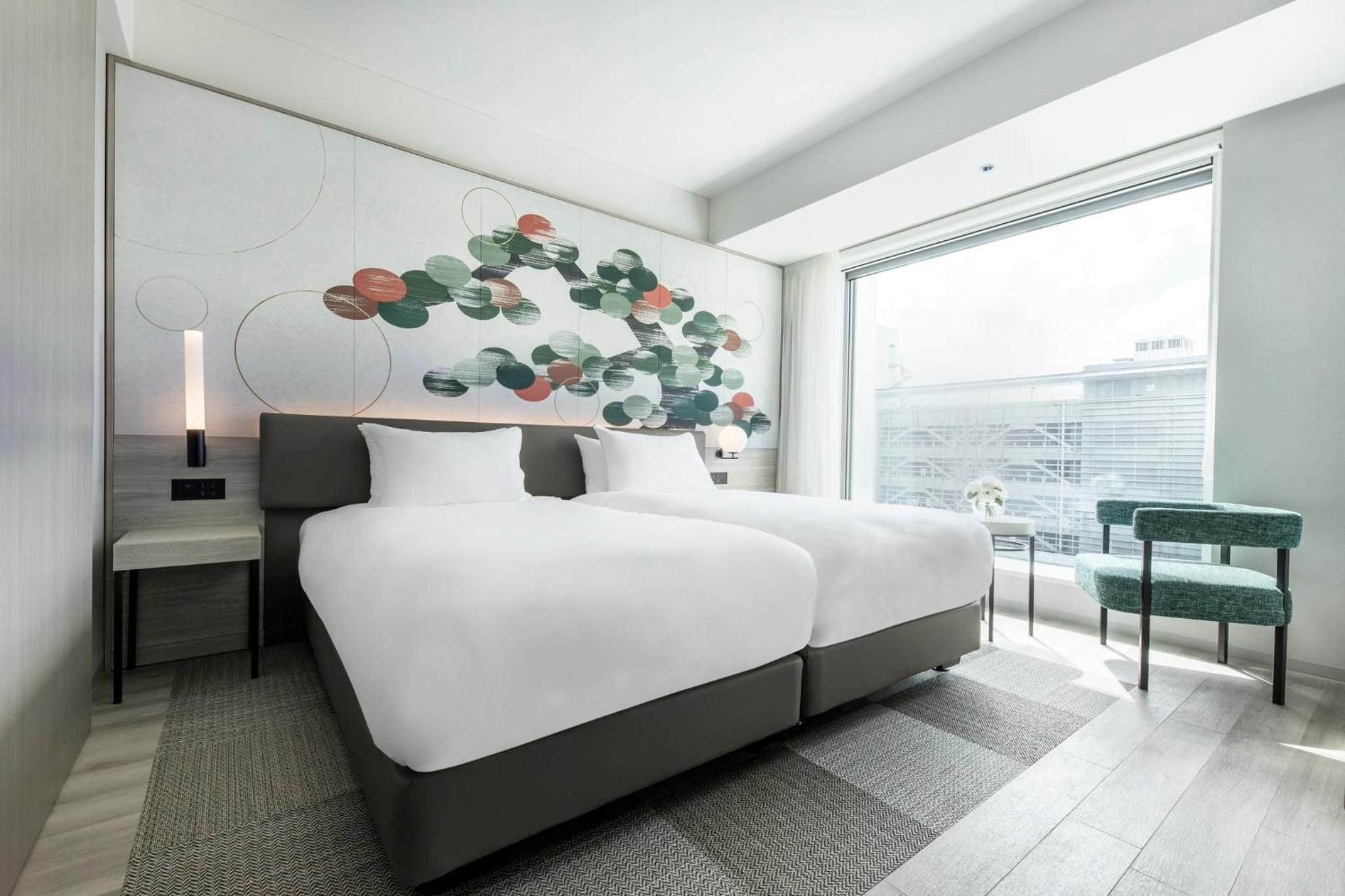 Deluxe Twin Room - Club Floor - Photo 8
