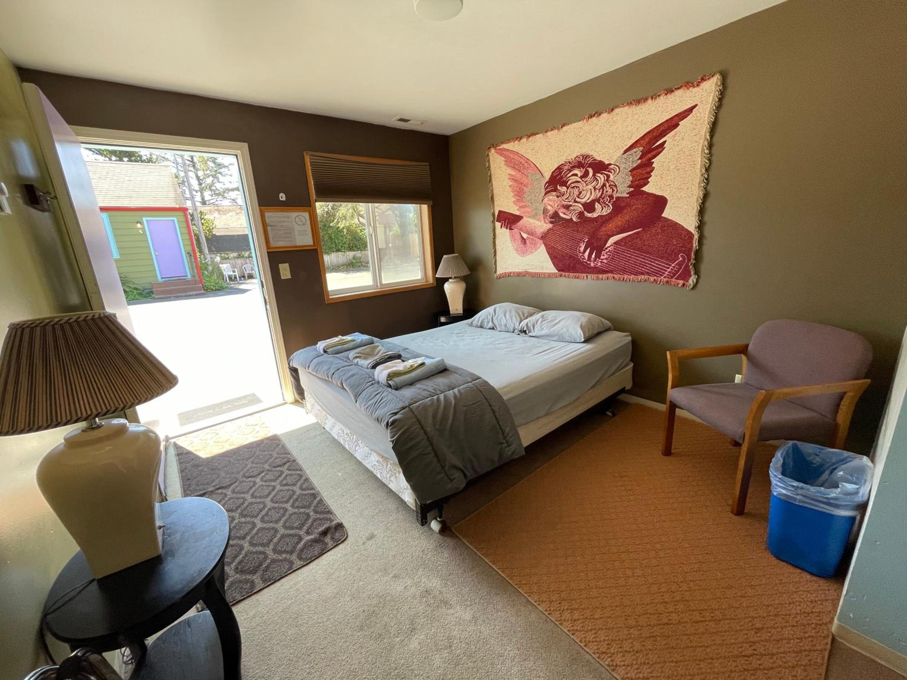 Double Room with Private Bathroom photo 1