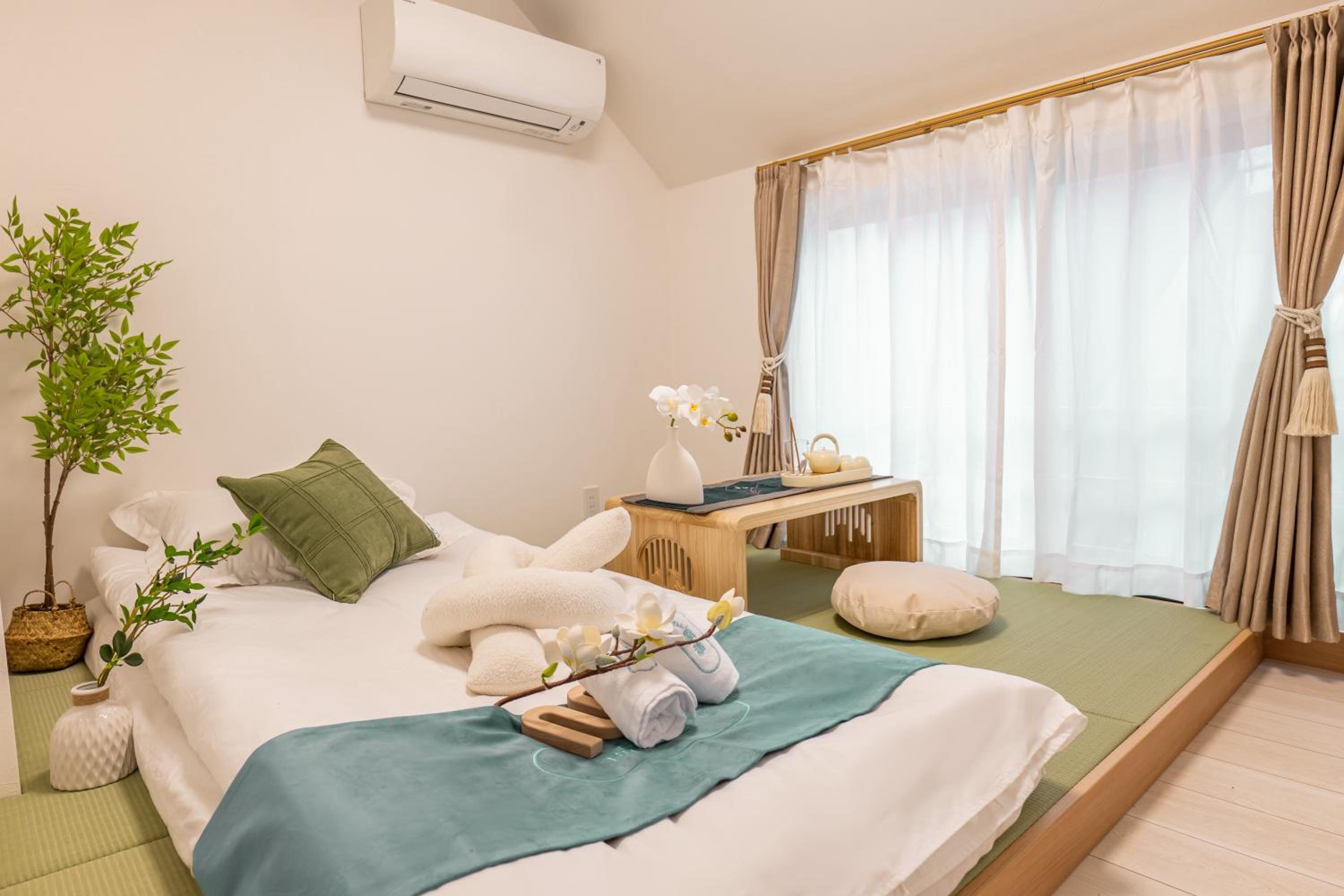Three-Bedroom Villa photo 1