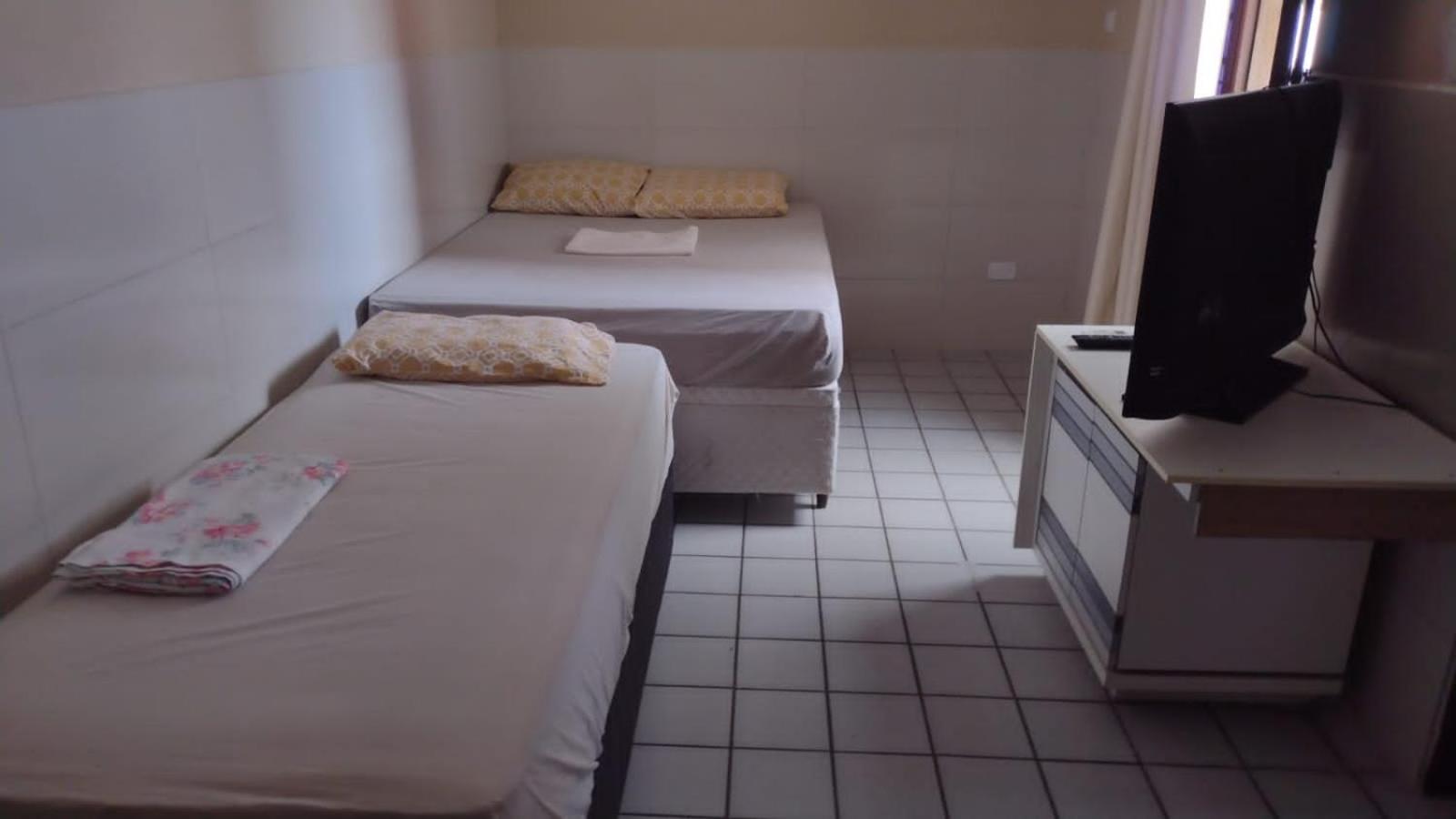 Economy Double Room - Photo 4