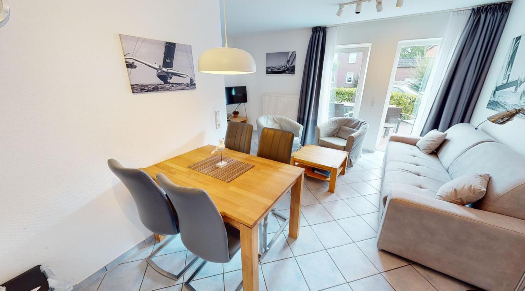 Apartment with Terrace photo 1