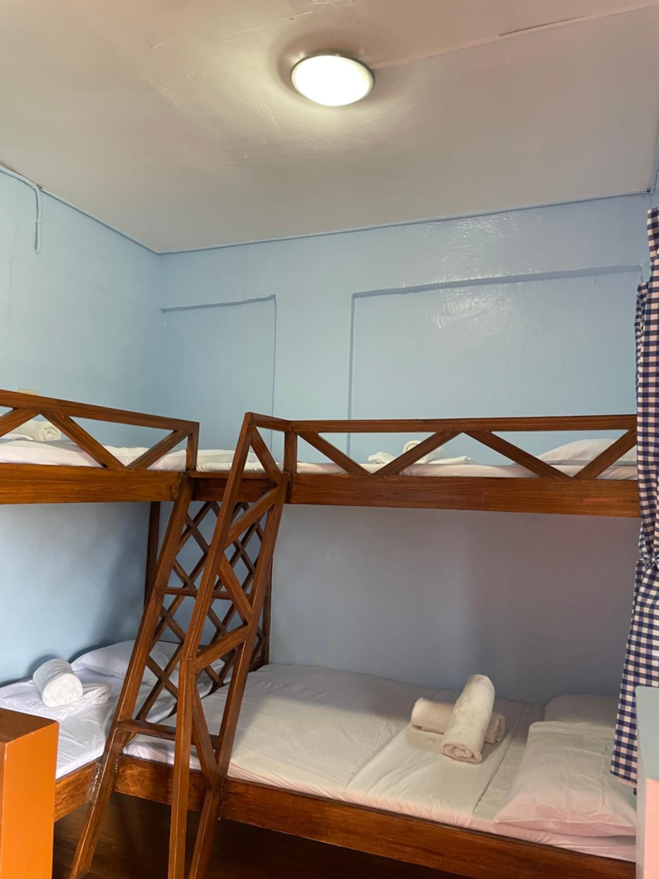 Family Room - Photo 22