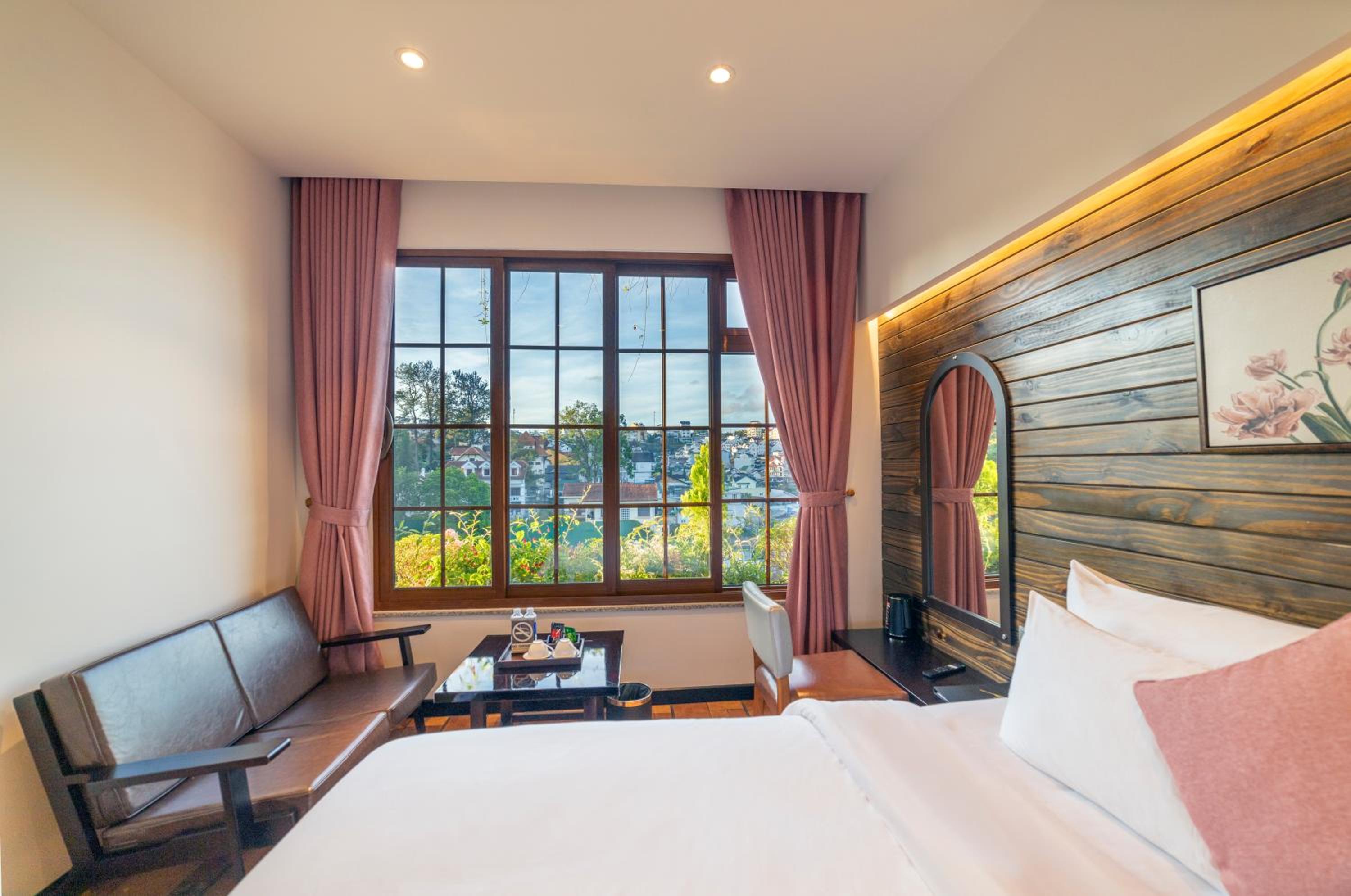 Superior Double Room - Photo 2