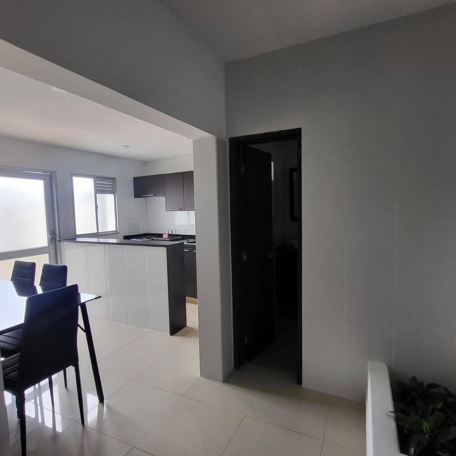 One-Bedroom Apartment photo 3