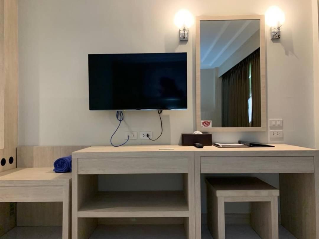Superior Double or Twin Room photo 2