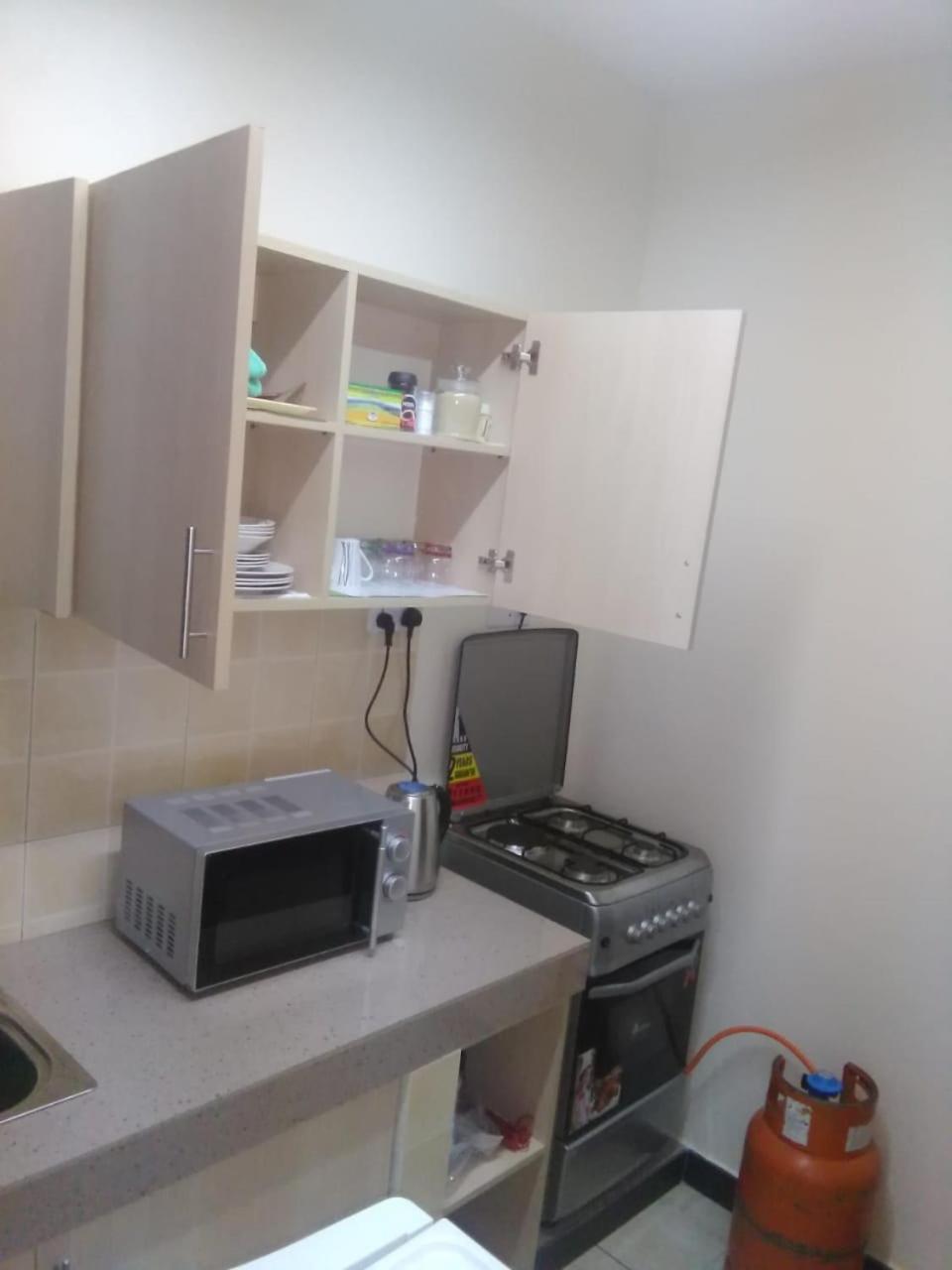 Apartment with Balcony photo 2