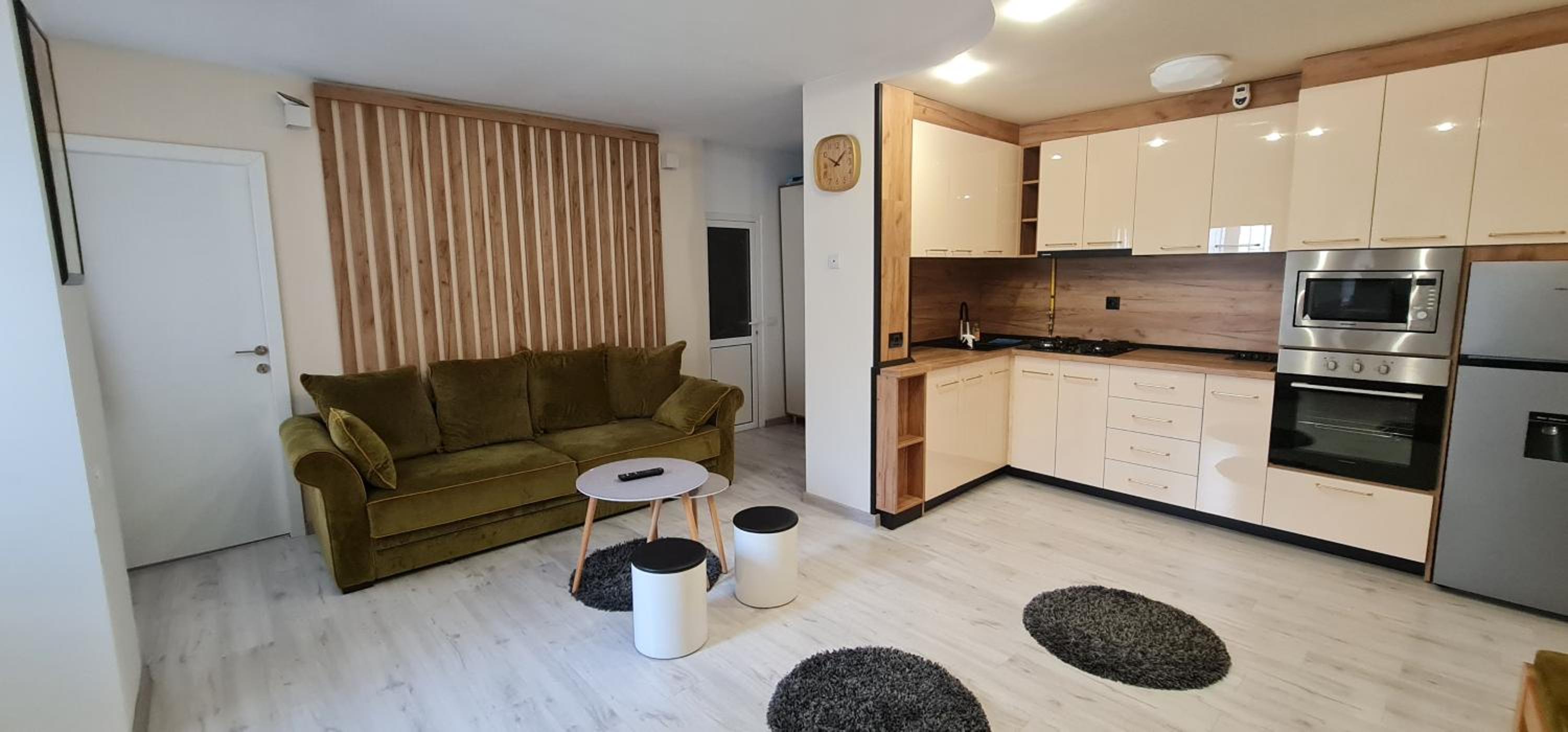 Apartment photo 3