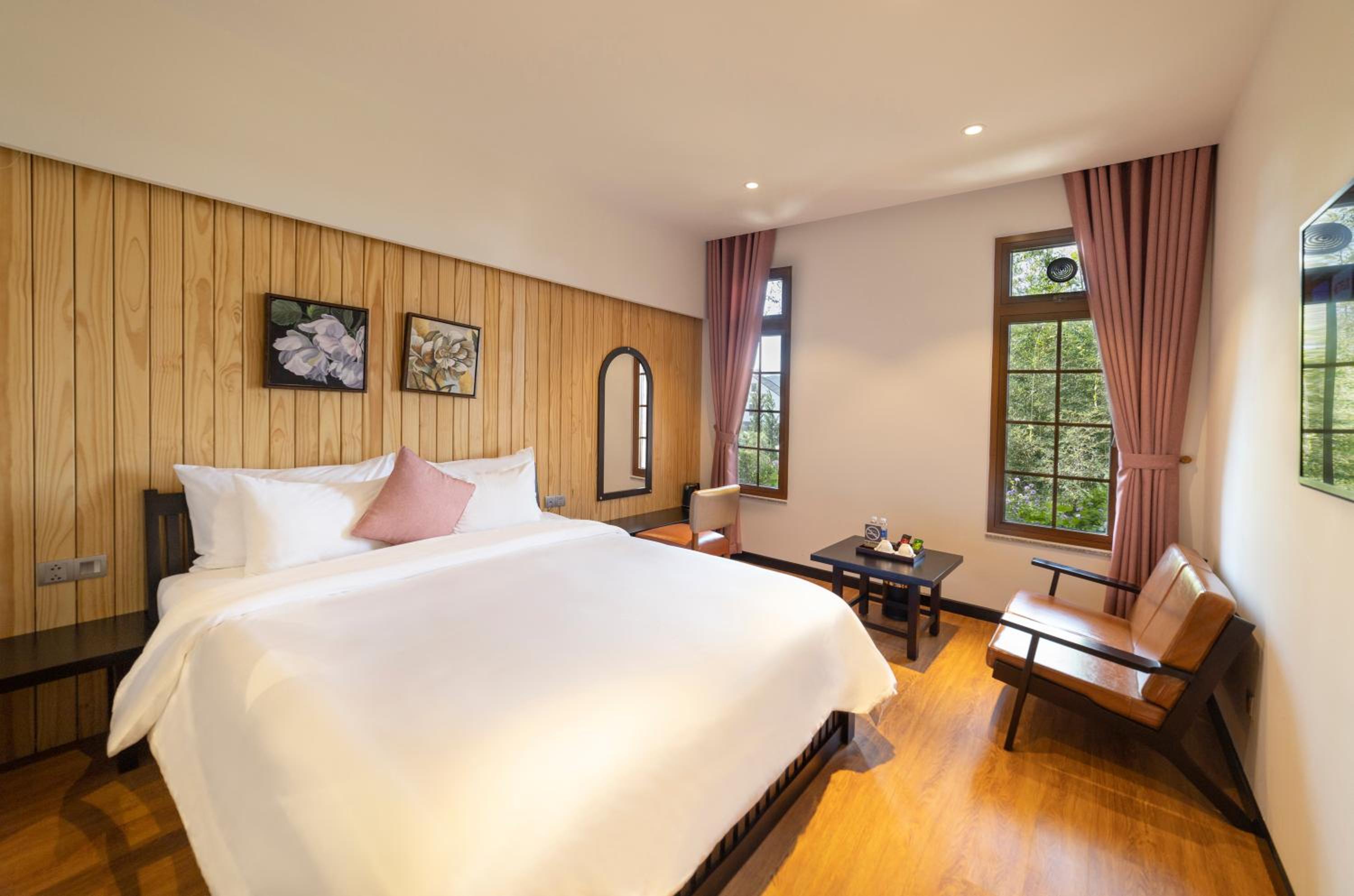 Standard Double Room - Photo 3