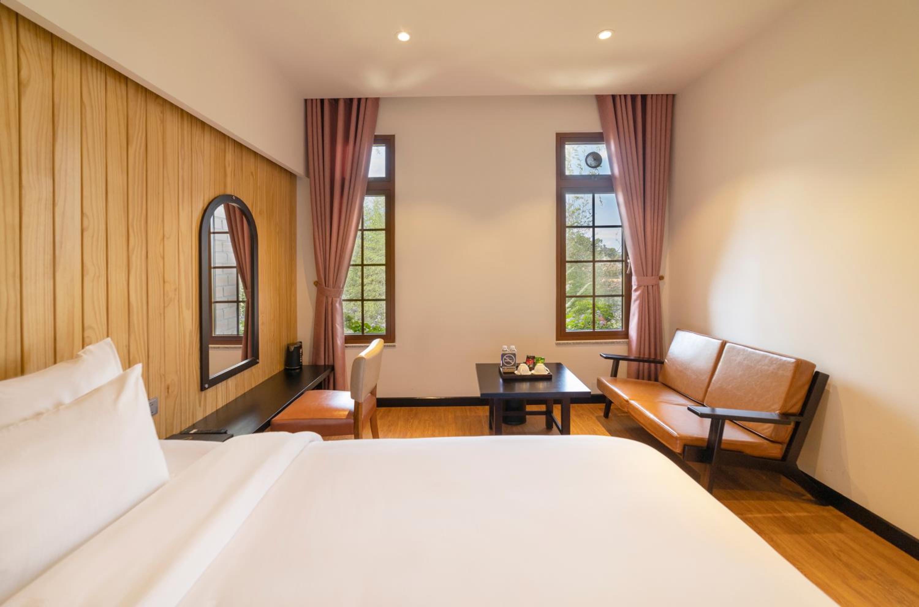 Standard Double Room - Photo 4