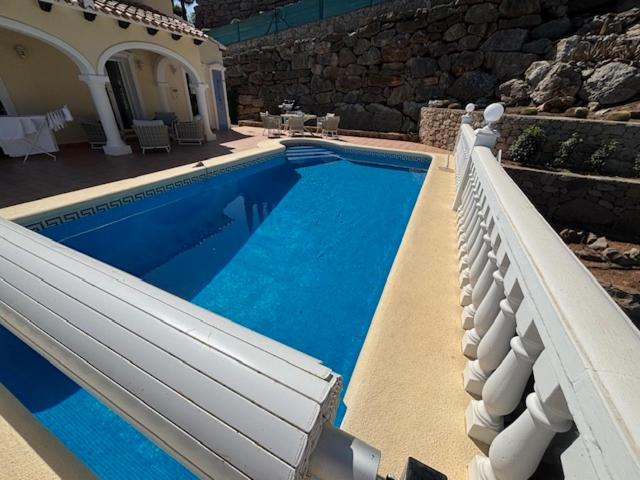 Three-Bedroom Villa photo 3