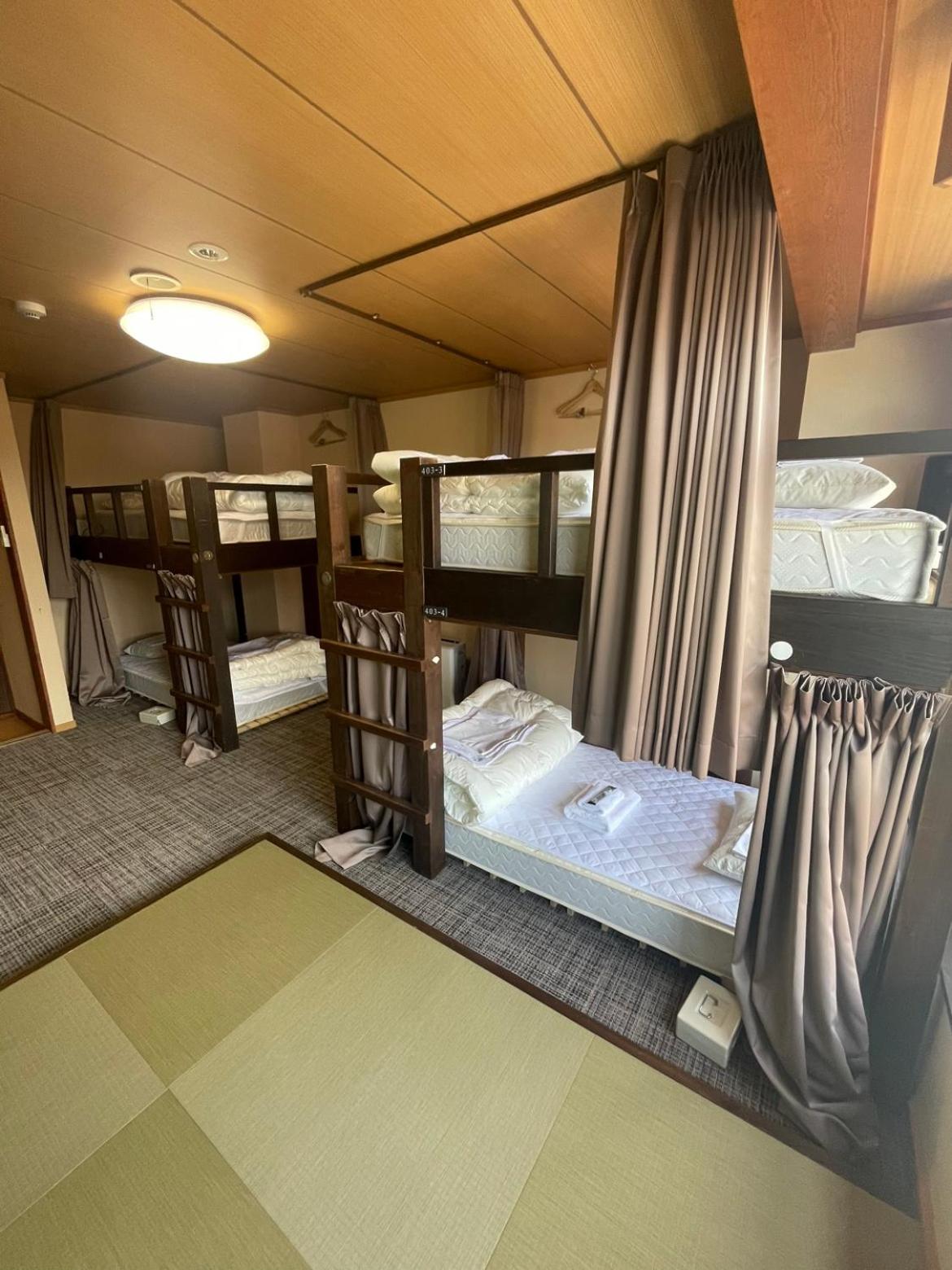 Bunk  Room 4 Beds photo 3