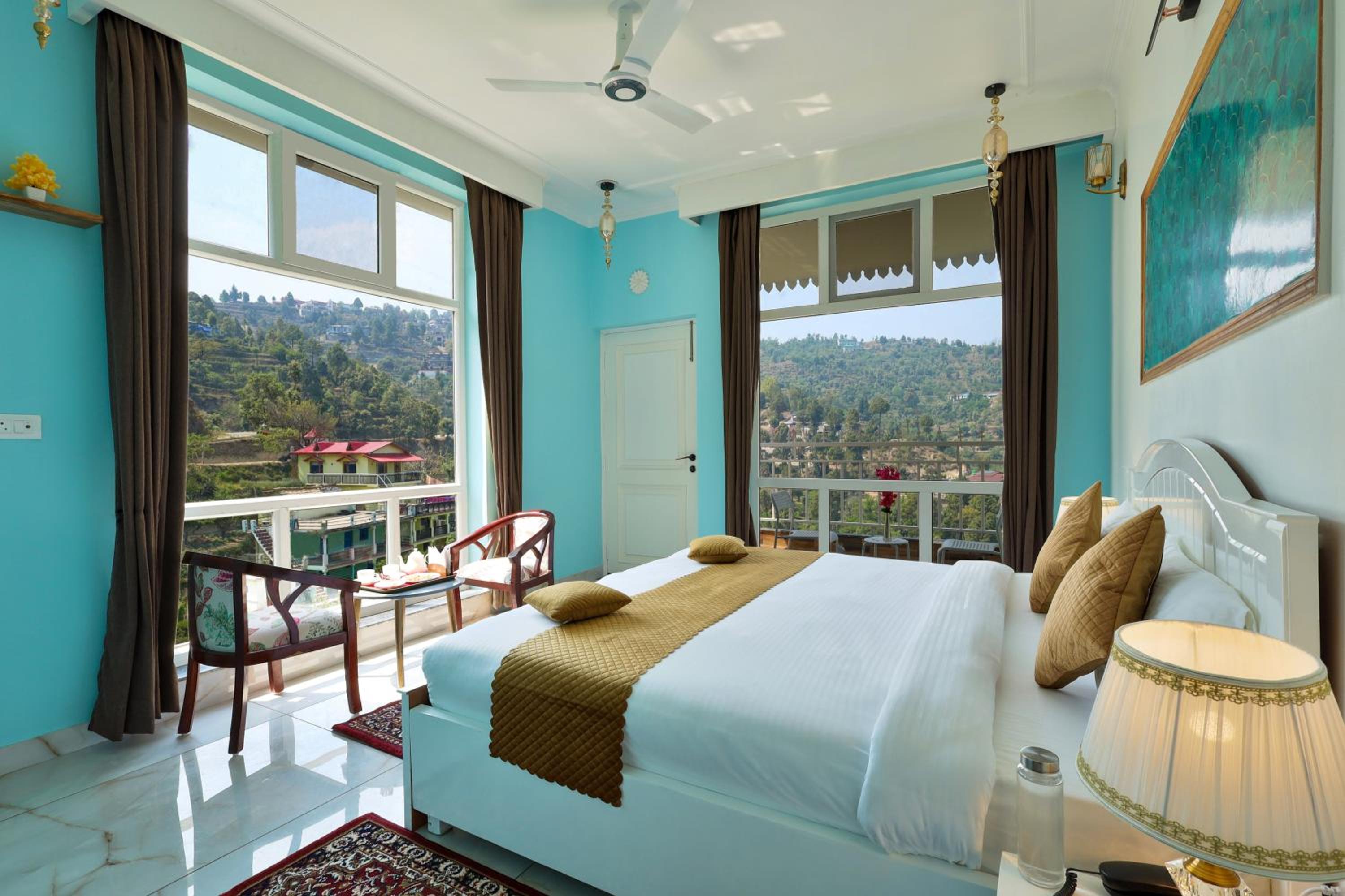 Deluxe Double Room photo 2