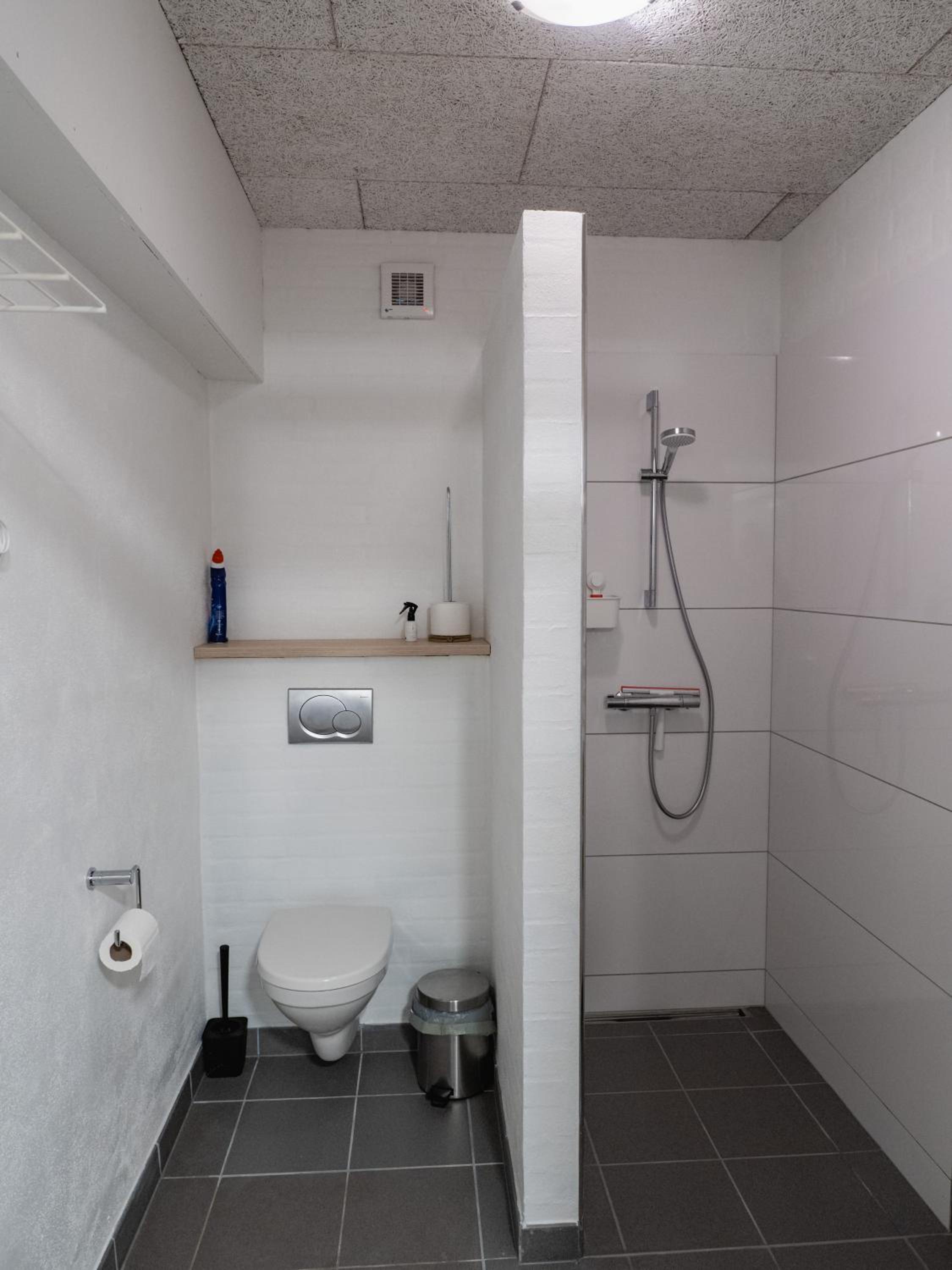 Apartment - Photo 17