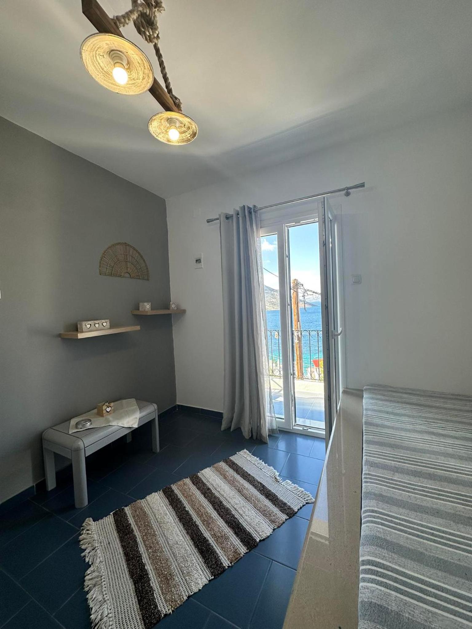 Studio with Sea View photo 1