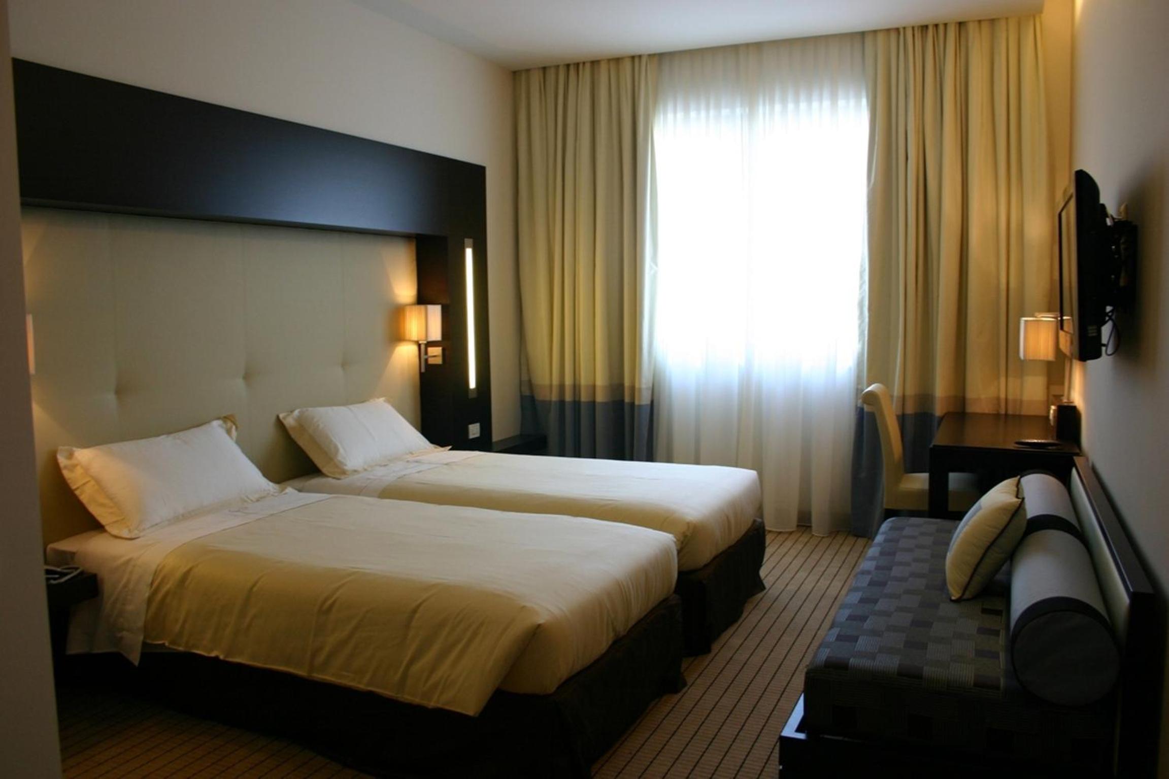 Double or Twin Room - Photo 1