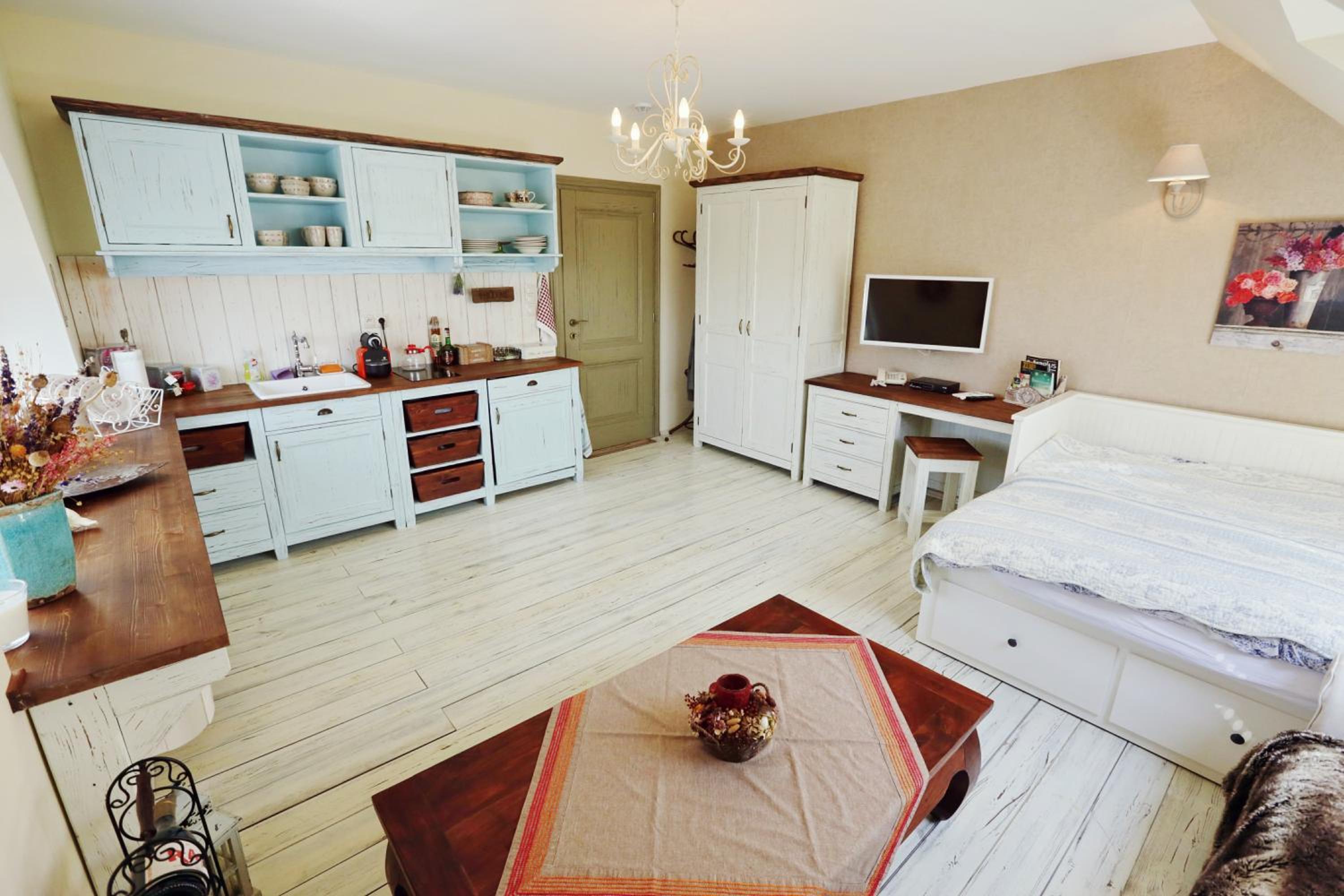 Apartment - Photo 5