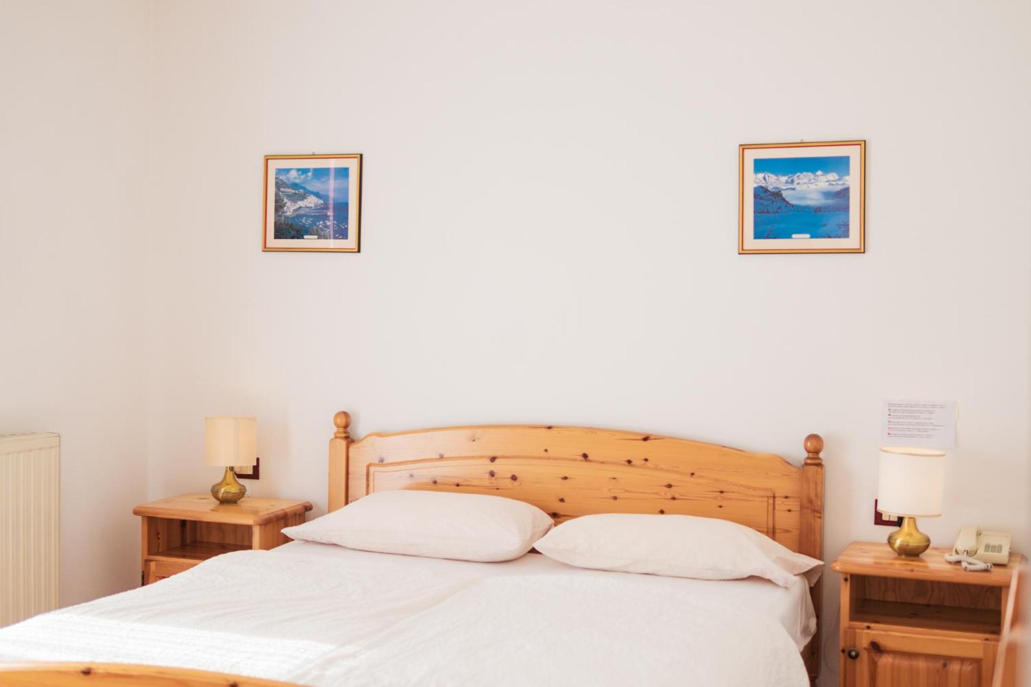 One-Bedroom Apartment (4 Adults) photo 1
