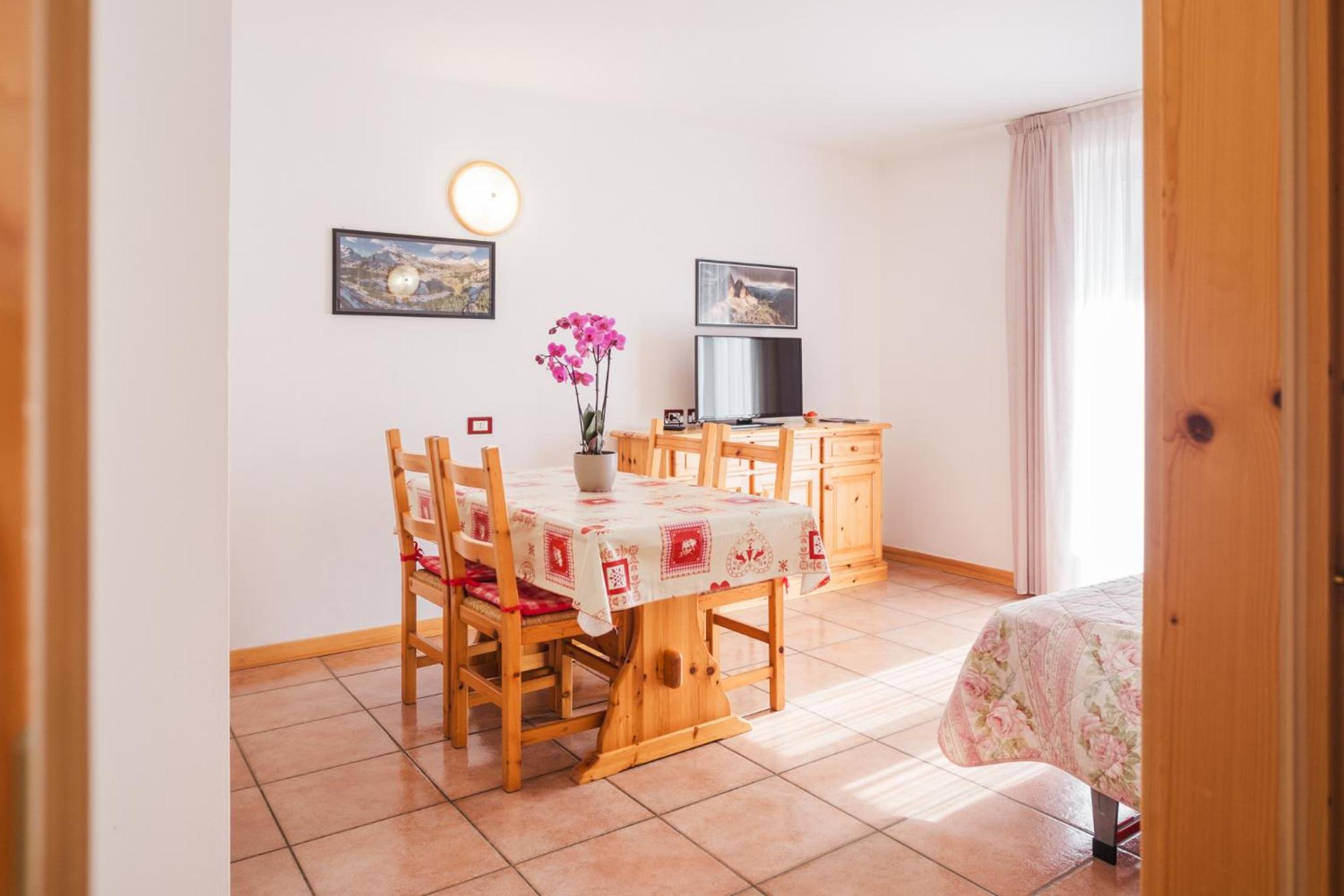One-Bedroom Apartment (4 Adults) photo 3