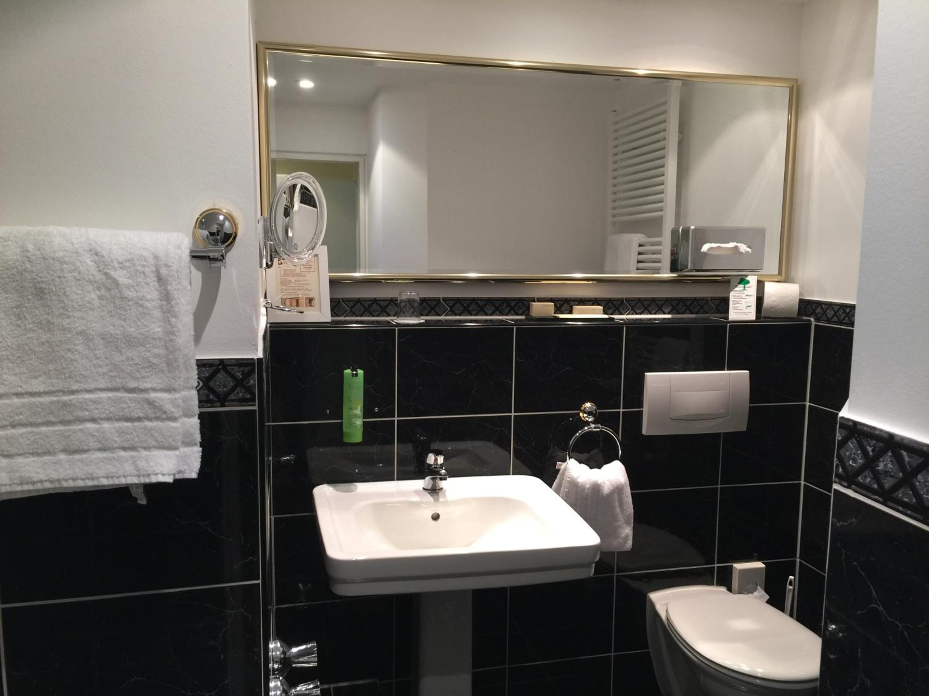Comfort Room photo 3