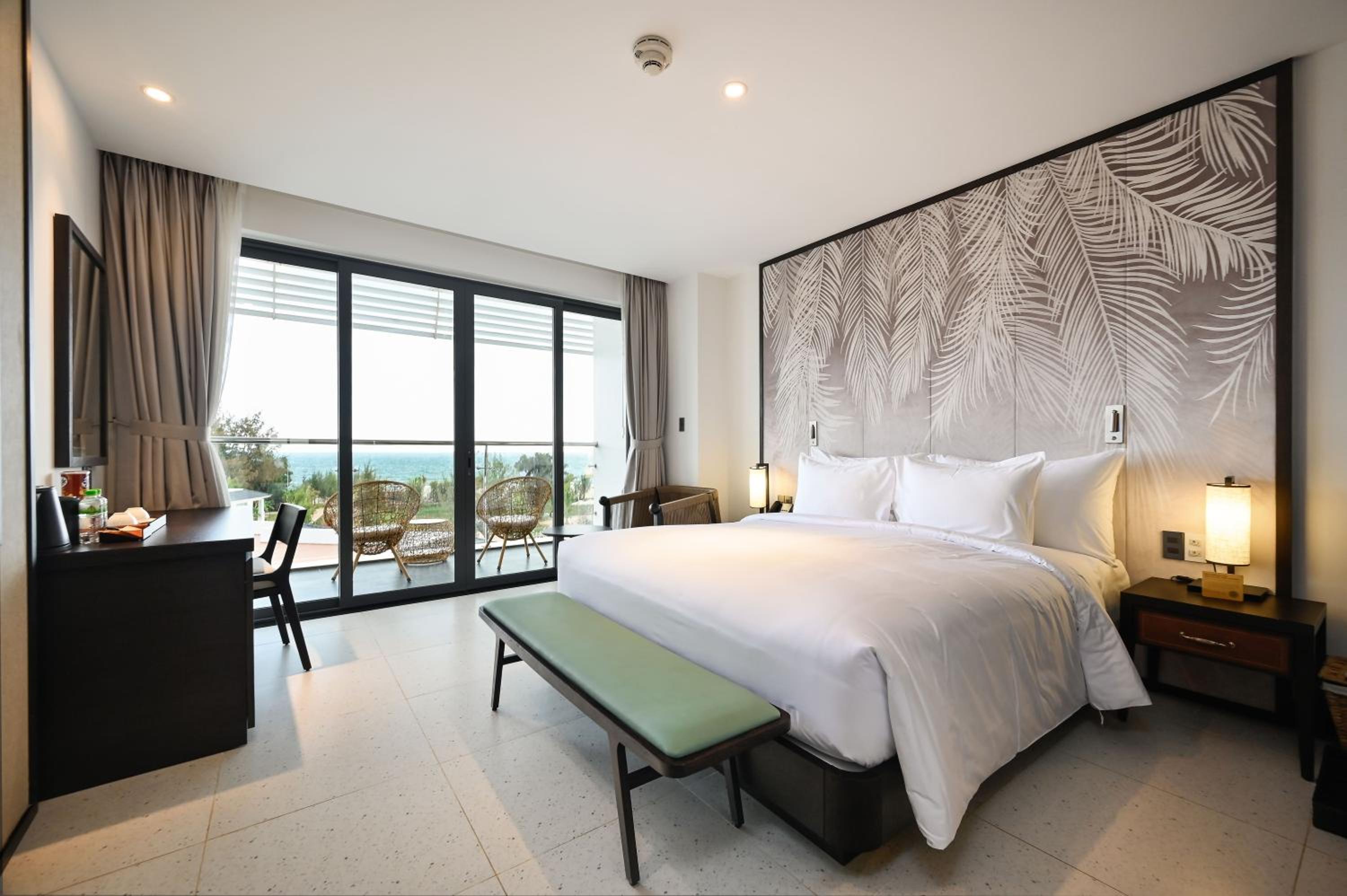 Standard King Room