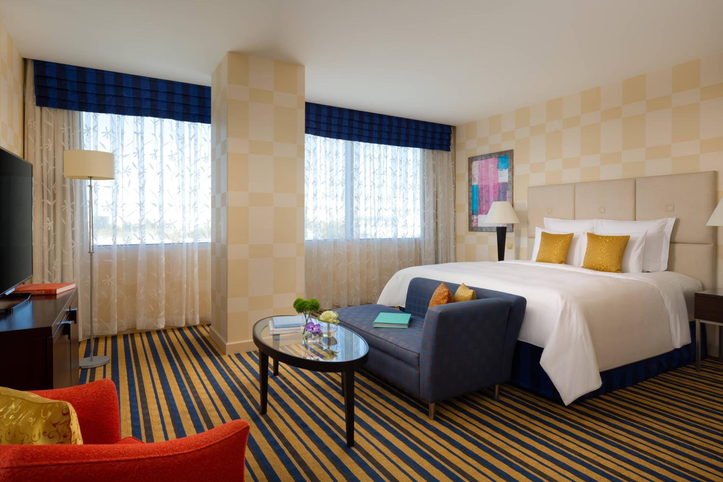 Executive Suite