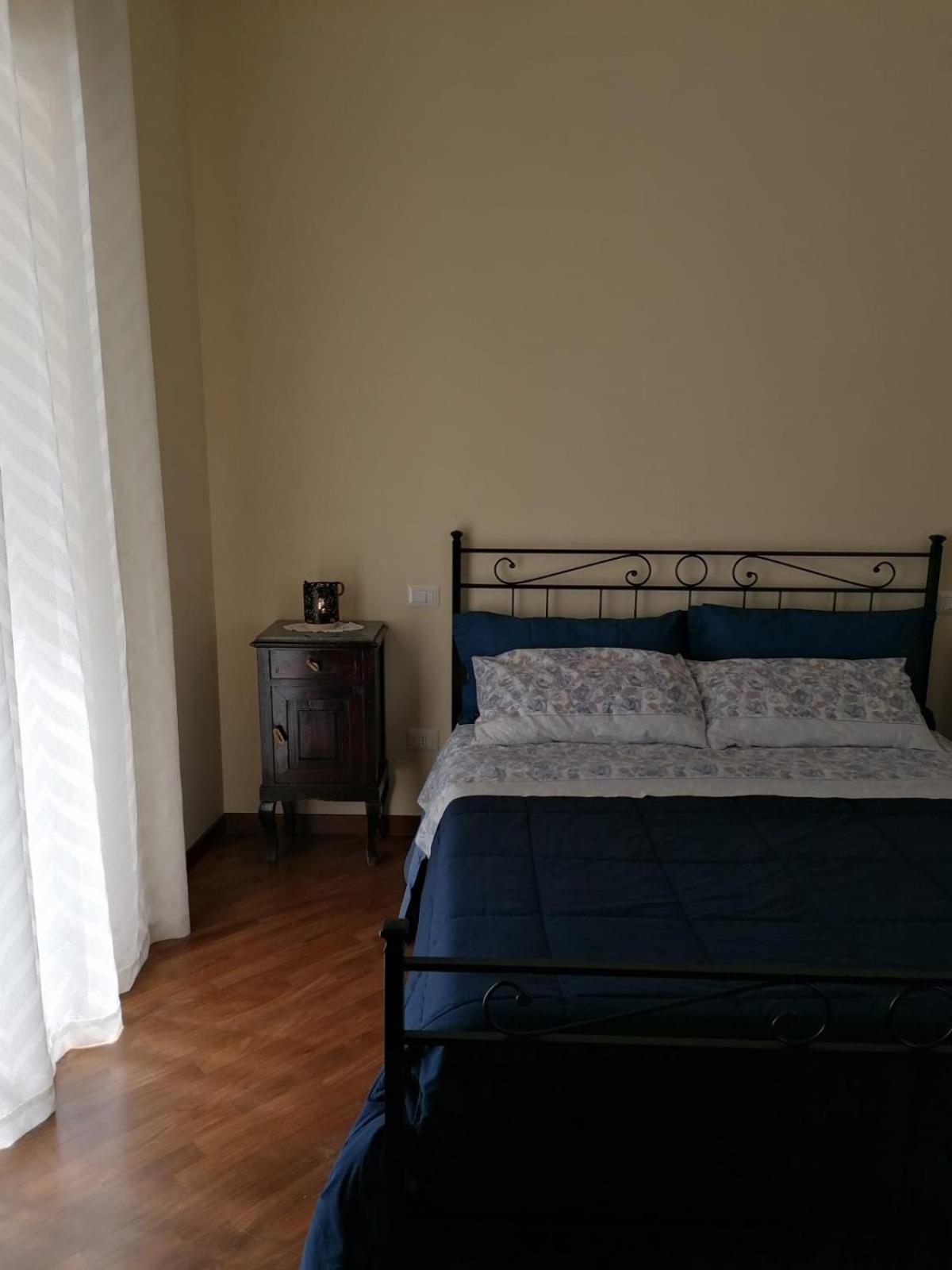 Large Double Room photo 1