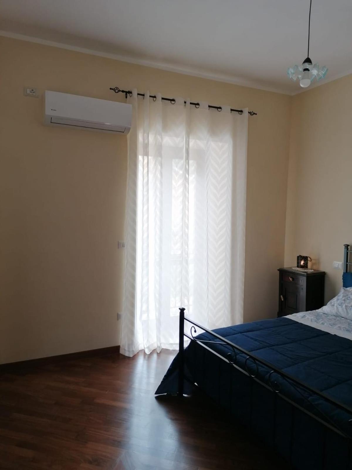 Large Double Room photo 2