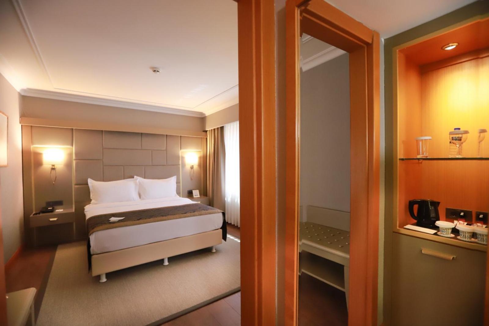 Double Room photo 3