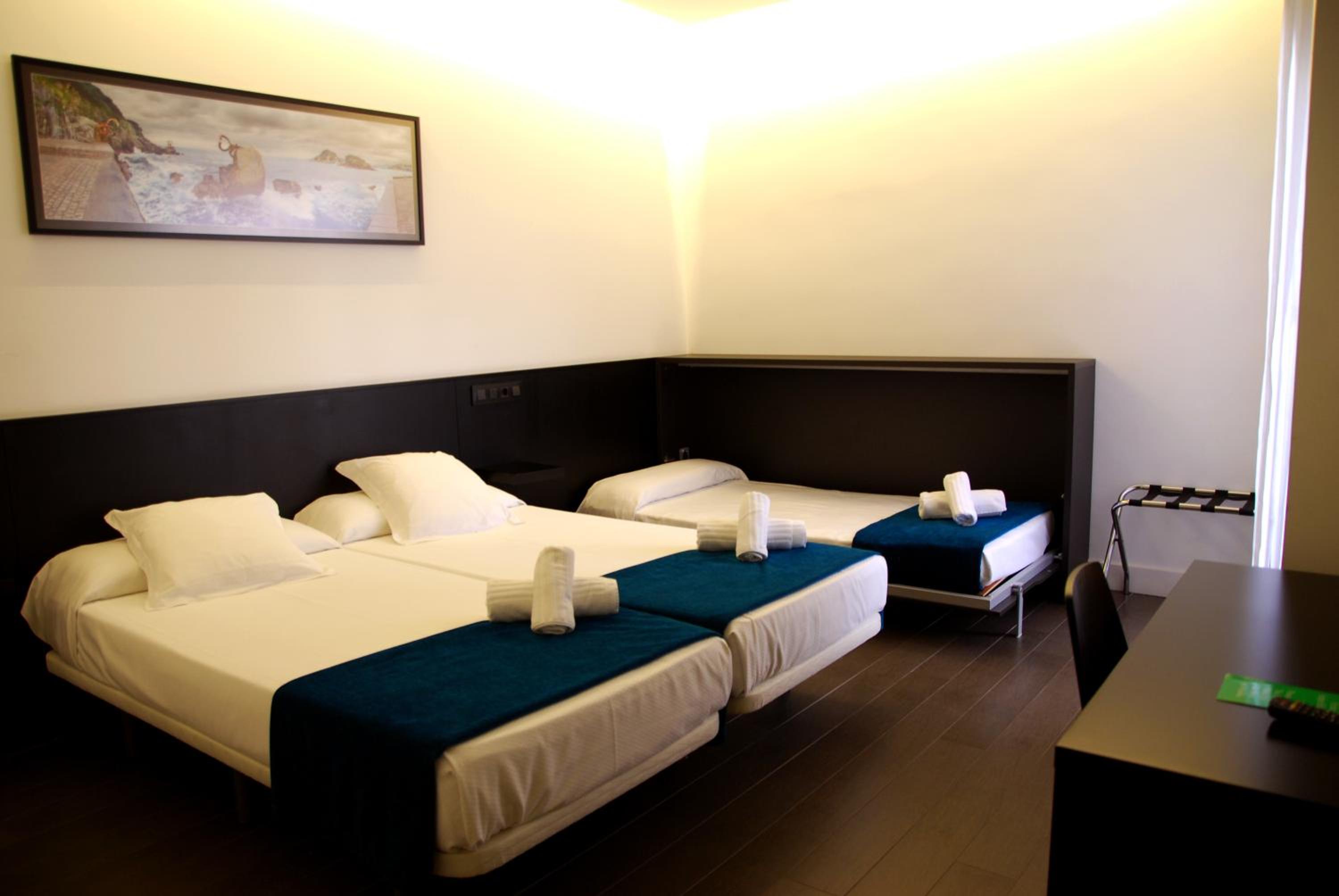 Superior Double or Twin Room photo 3