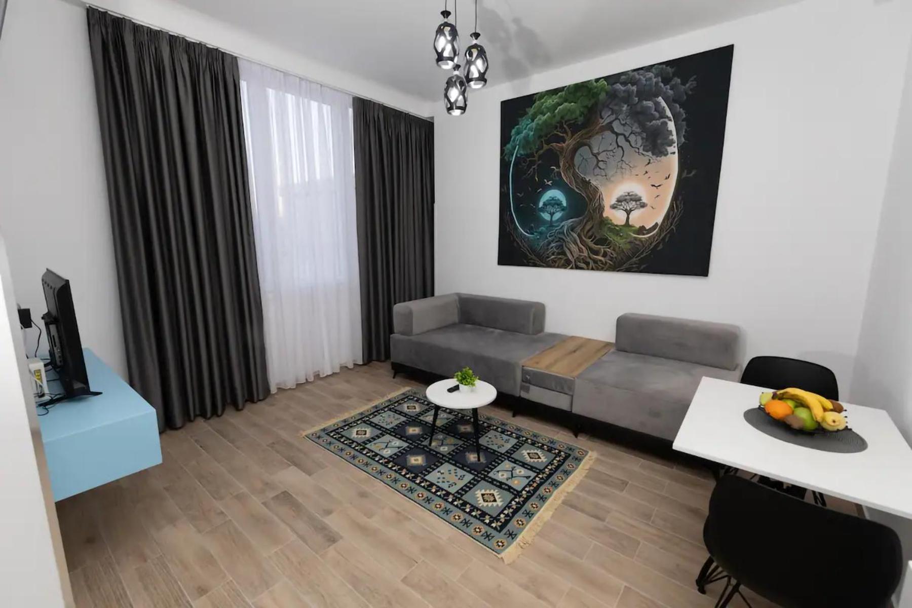 Apartment with City View photo 2