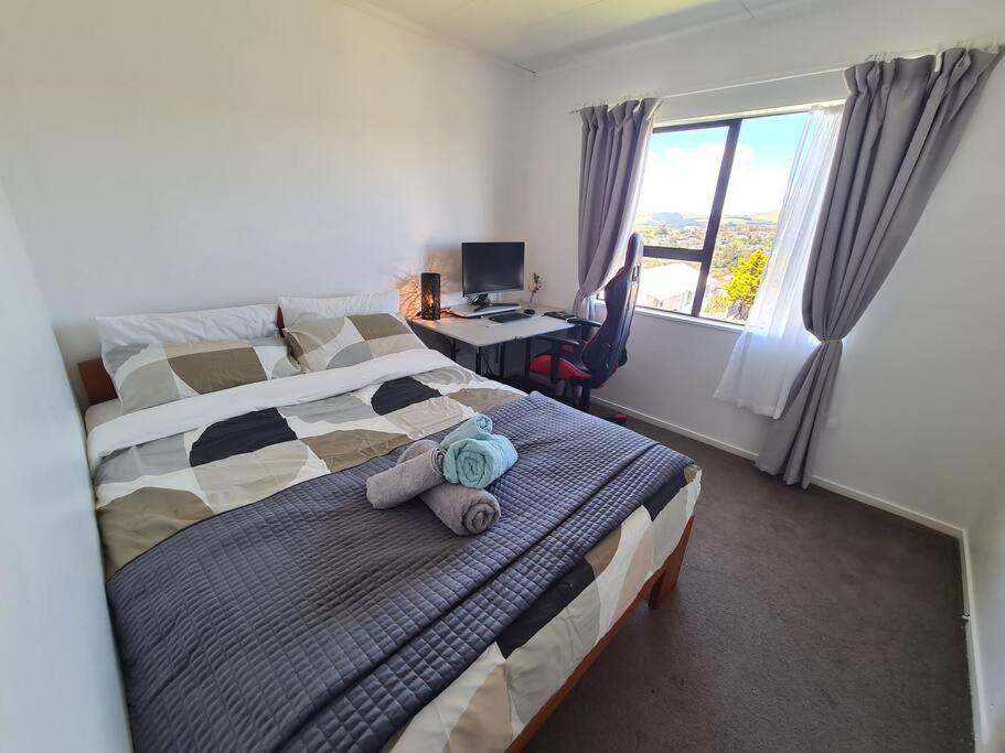 Three-Bedroom House photo 1