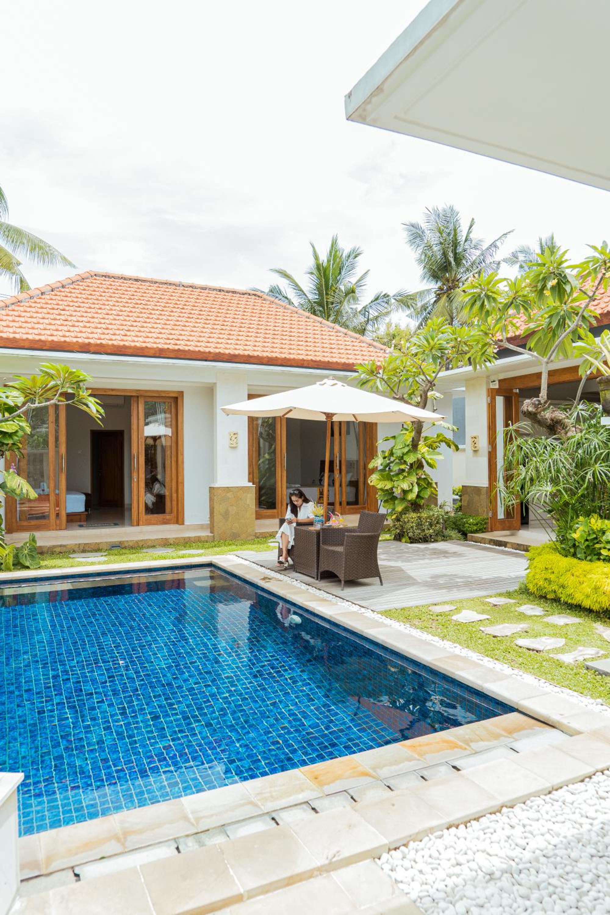 Two-Bedroom Villa - Photo 3