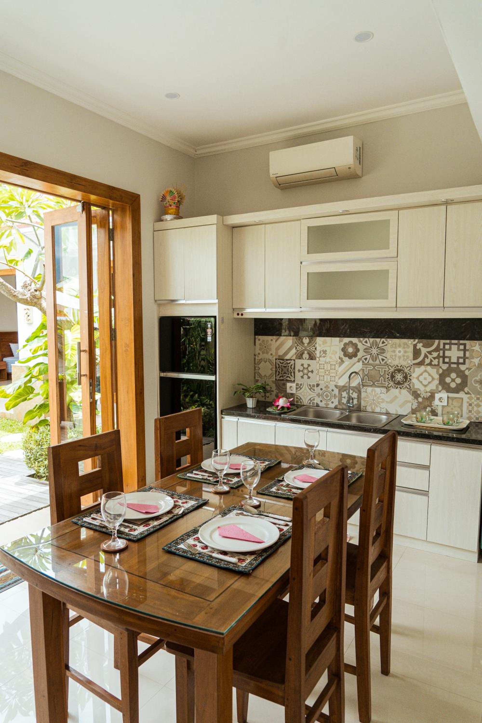 Two-Bedroom Villa - Photo 10