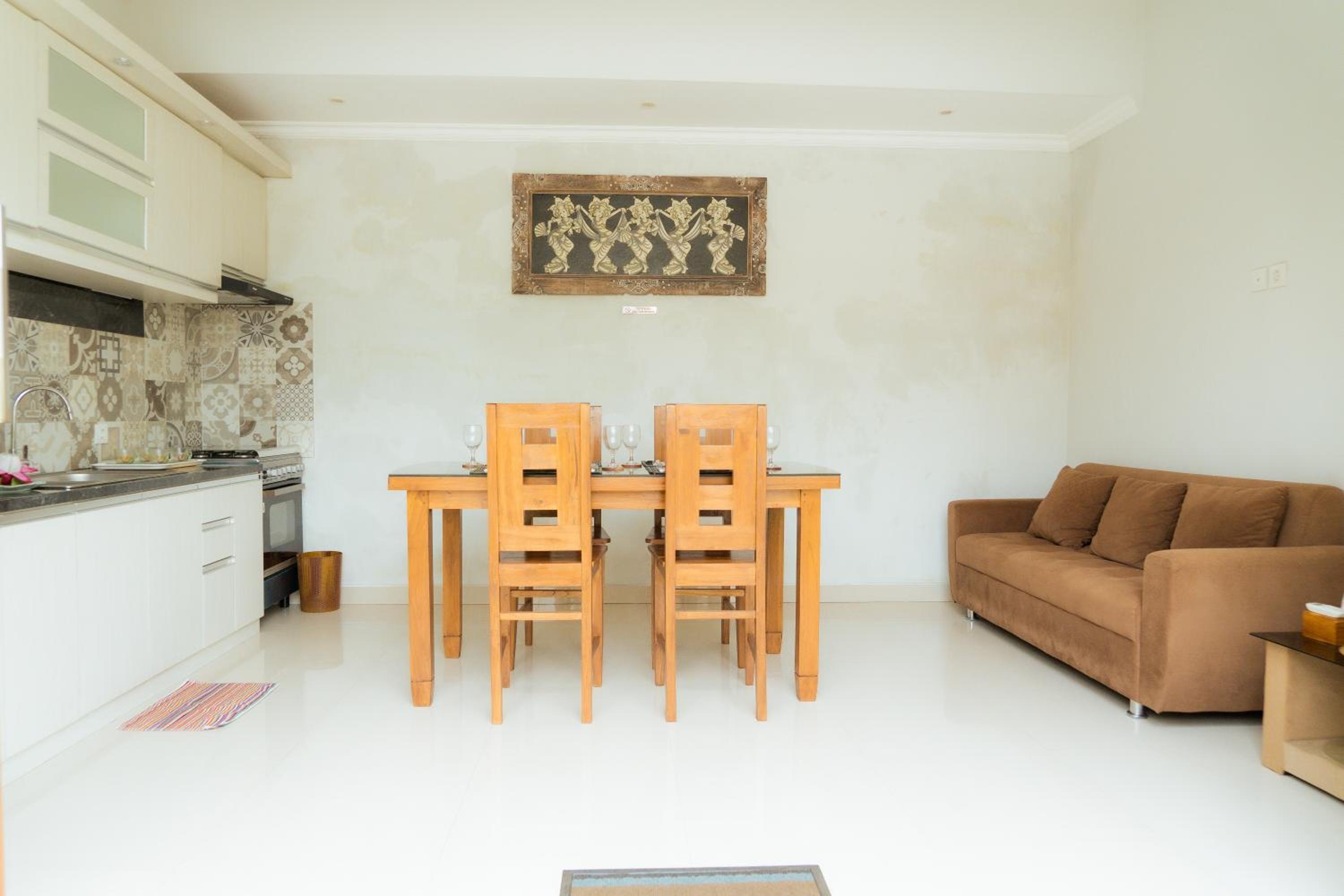 Two-Bedroom Villa - Photo 17