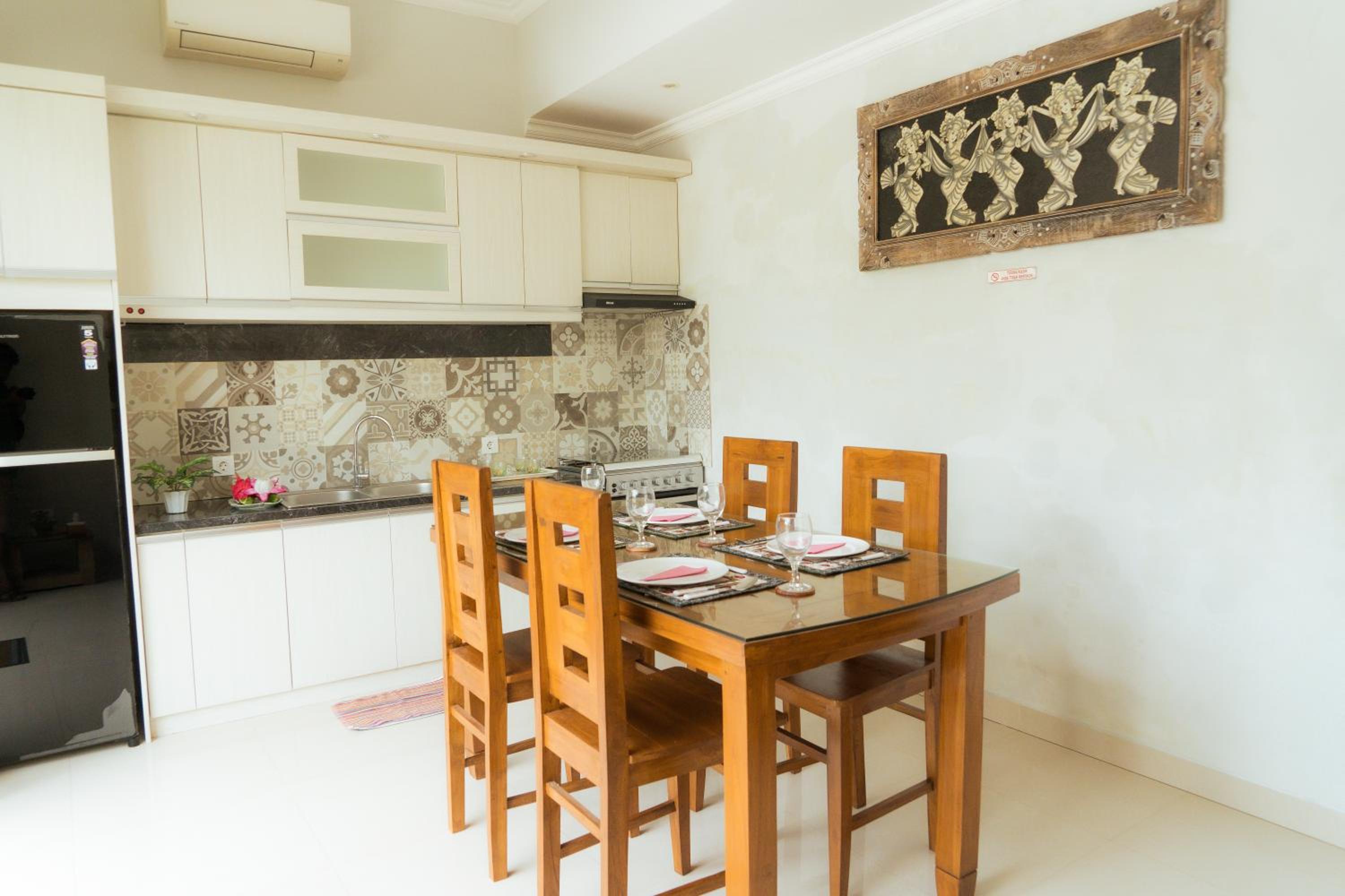 Two-Bedroom Villa - Photo 14