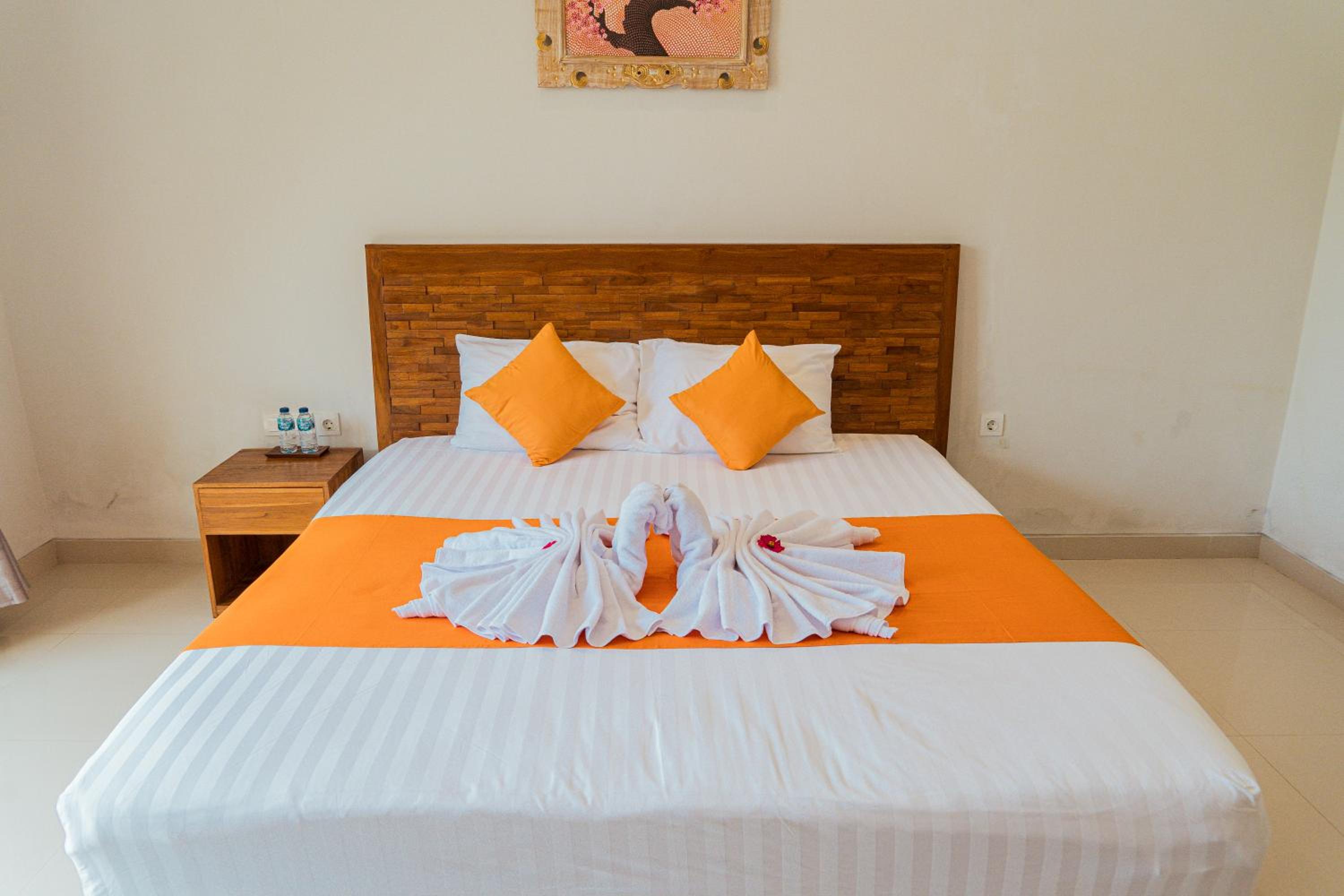 Two-Bedroom Villa - Photo 12