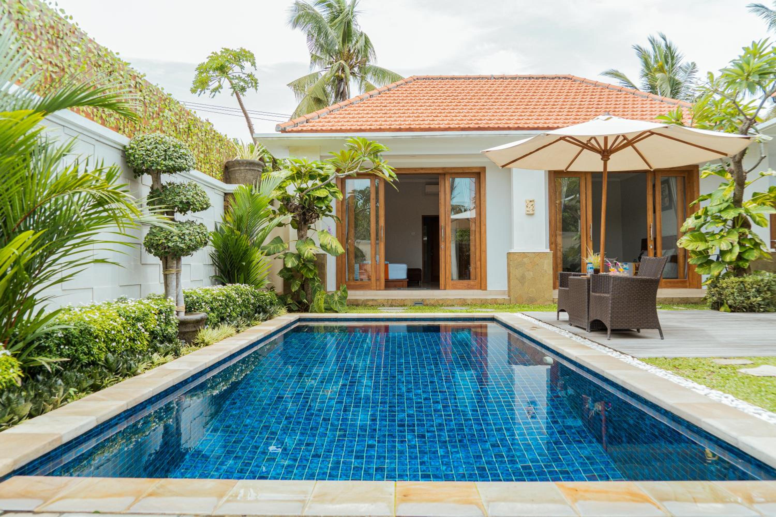 Two-Bedroom Villa - Photo 2