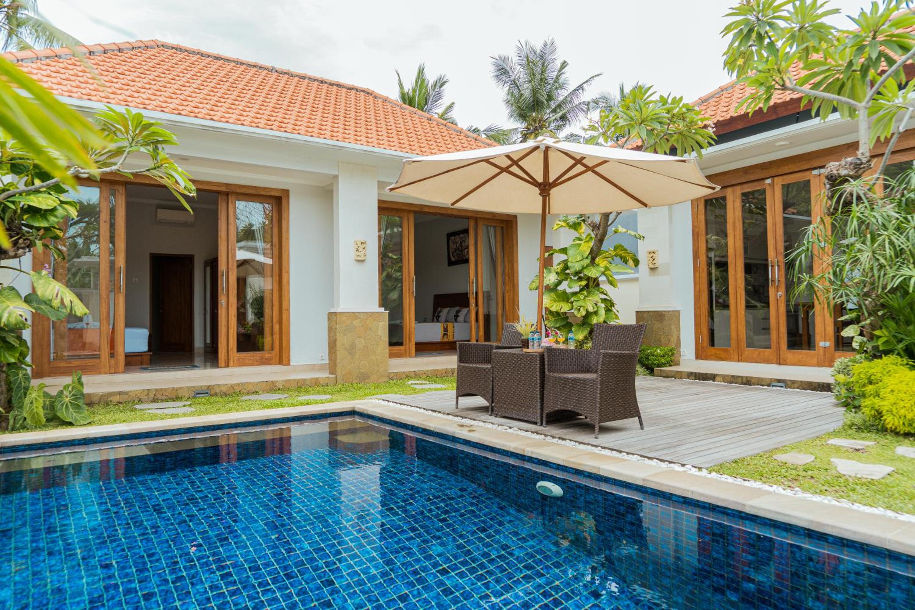 Two-Bedroom Villa - Photo 9