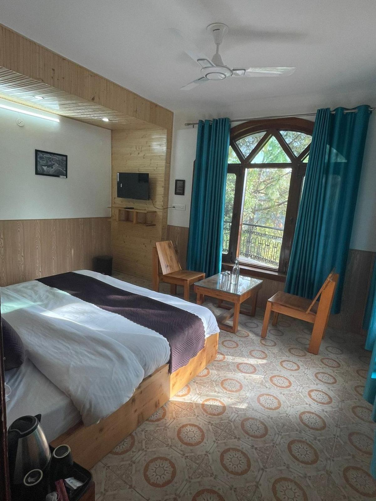 Budget Double Room photo 1
