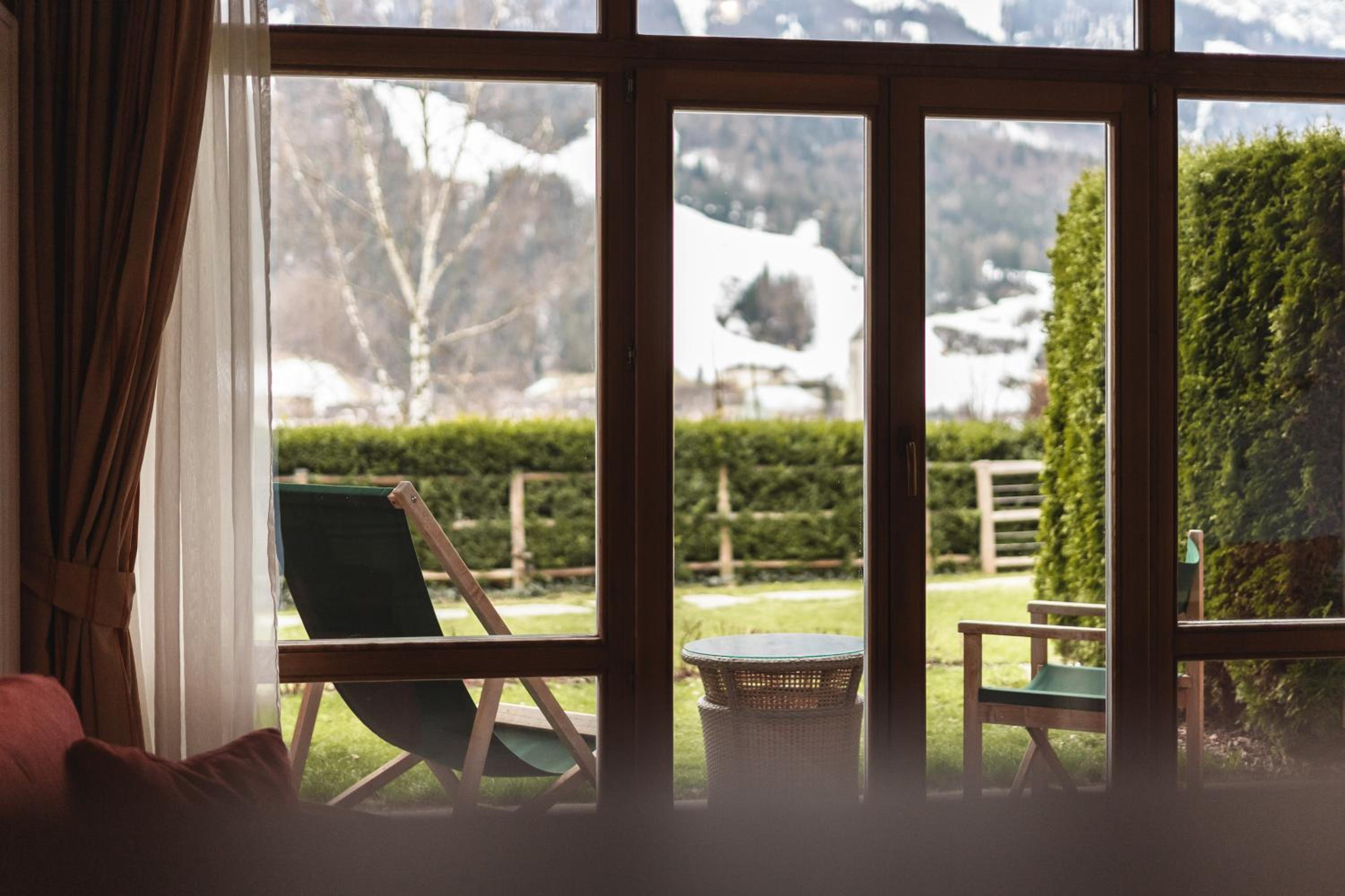 Suite with Mountain View - Photo 3