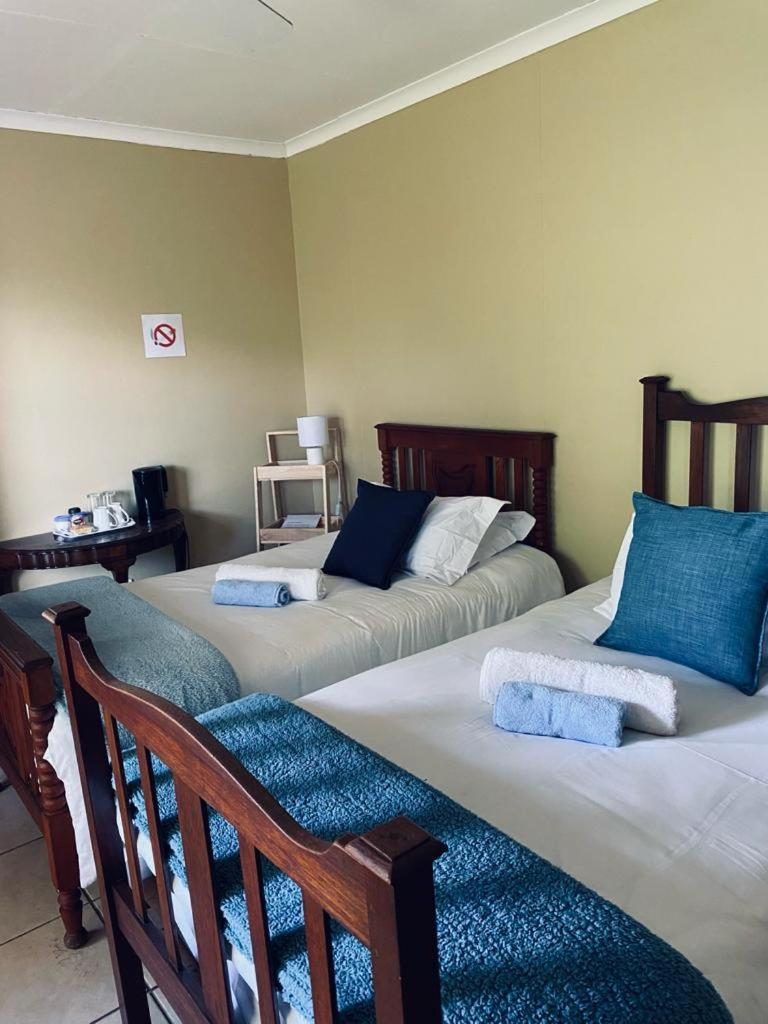 Double Room With Private Bathroom photo 1